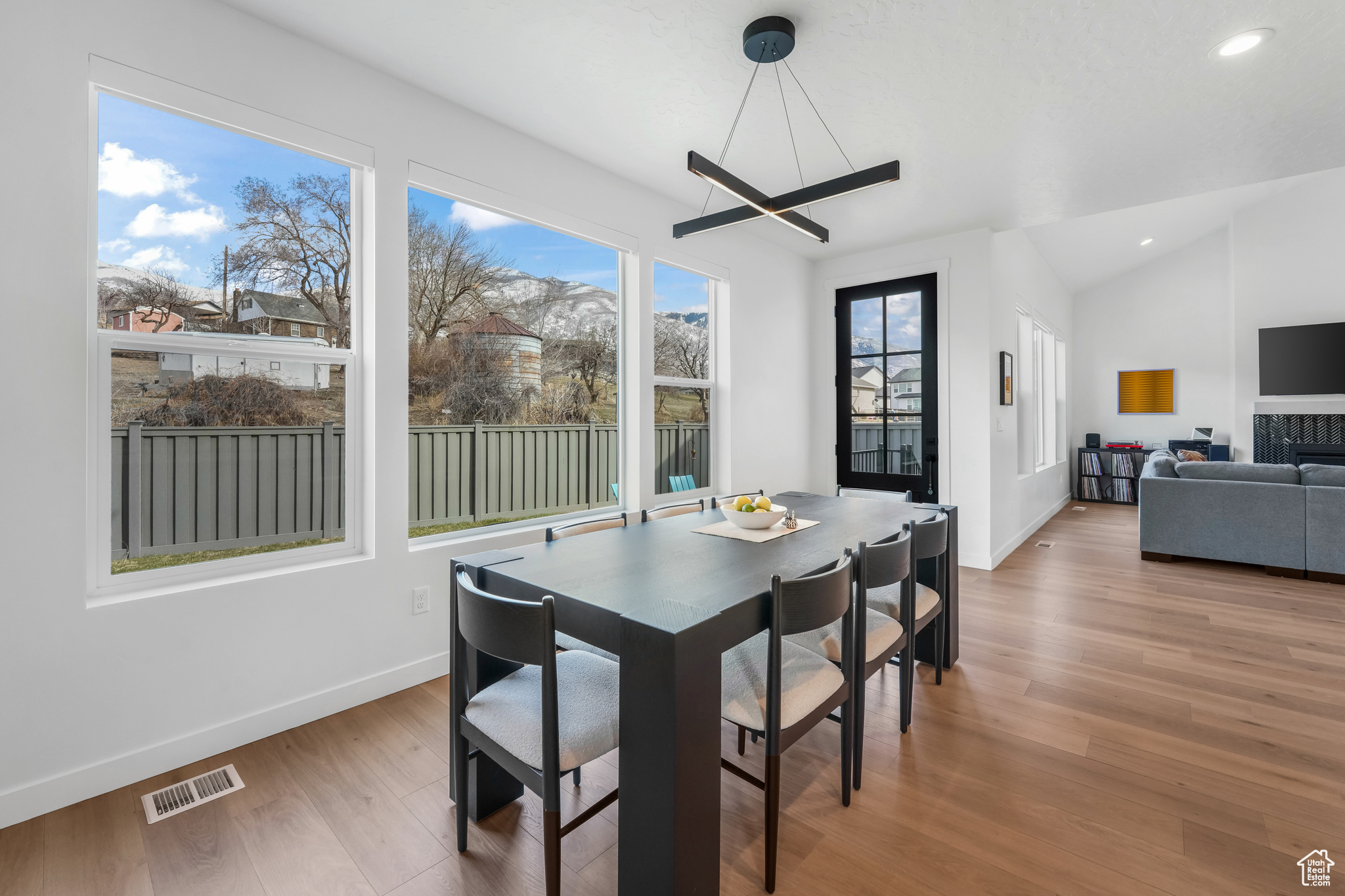 944 N Evelyn St, Farmington, Utah image 13