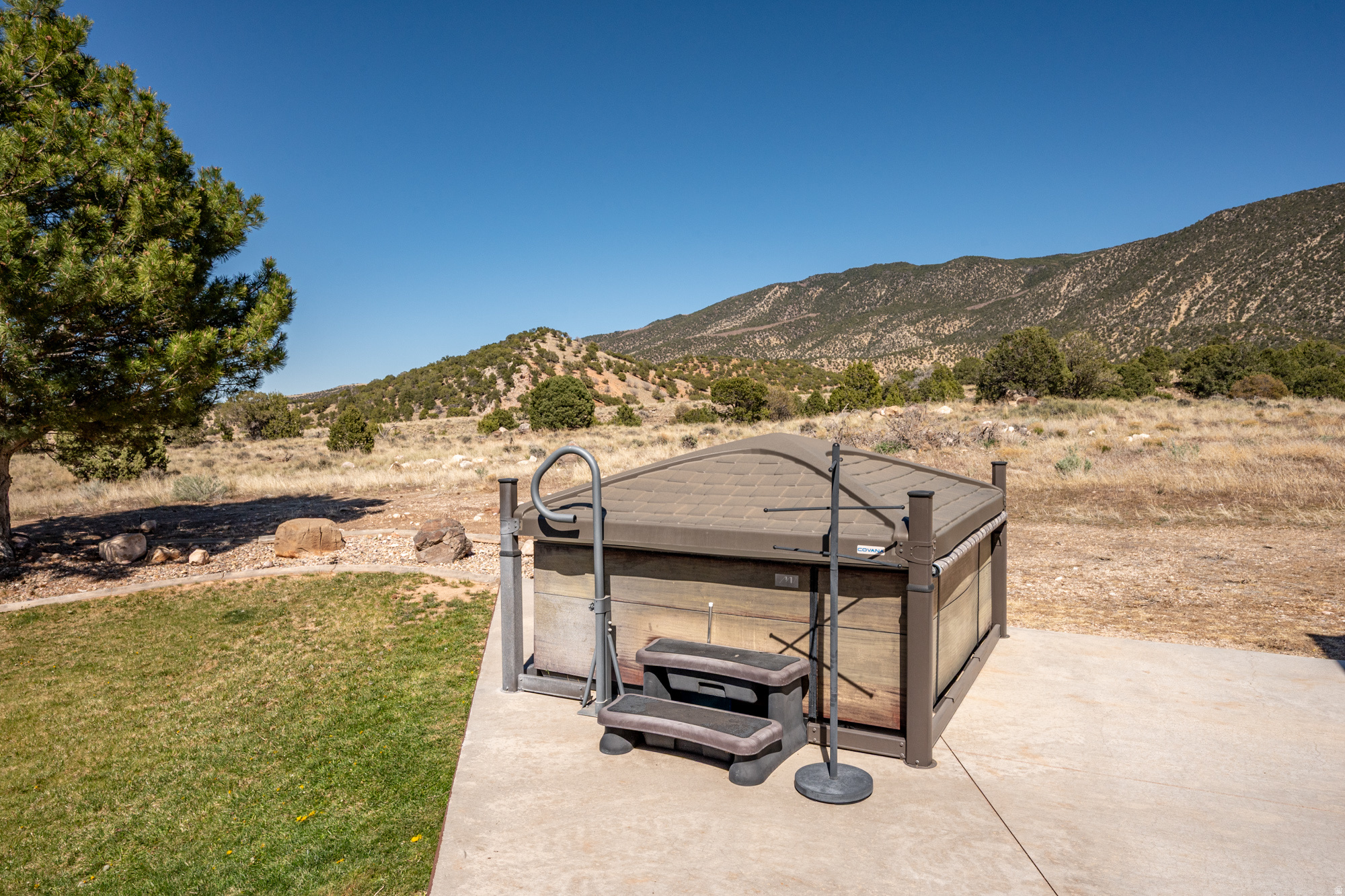 CANYON GATE - Residential