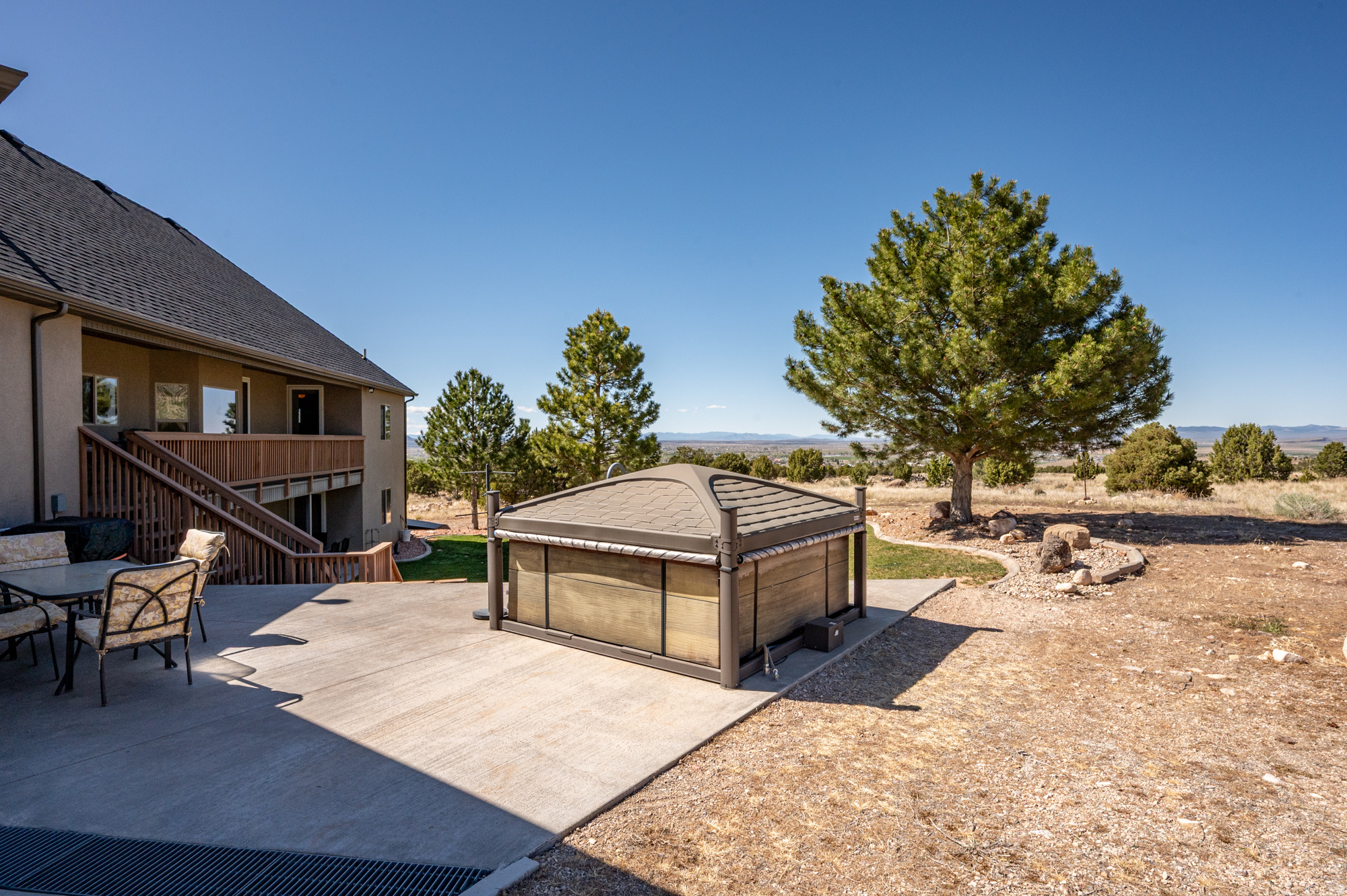 CANYON GATE - Residential