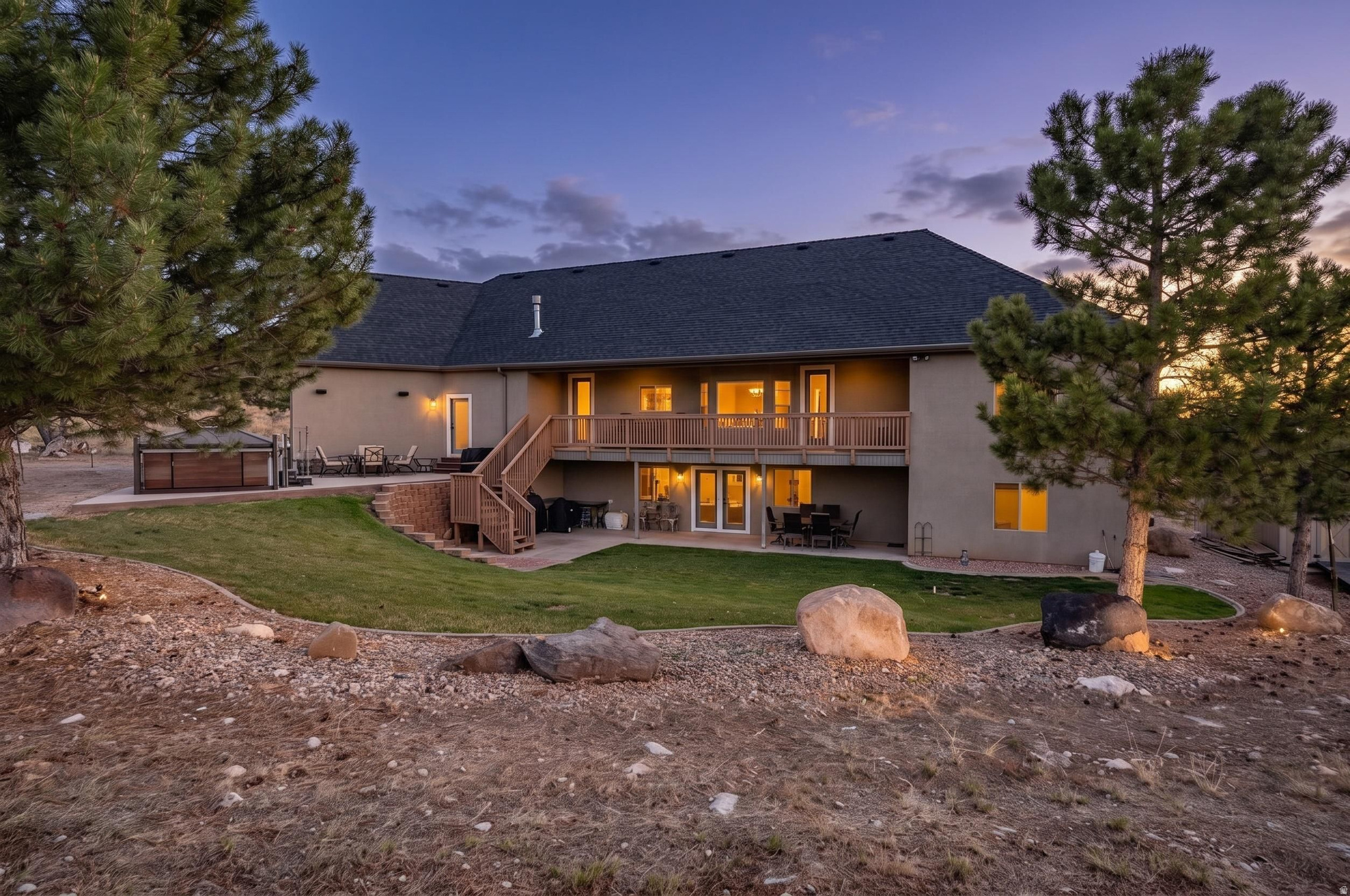 CANYON GATE - Residential