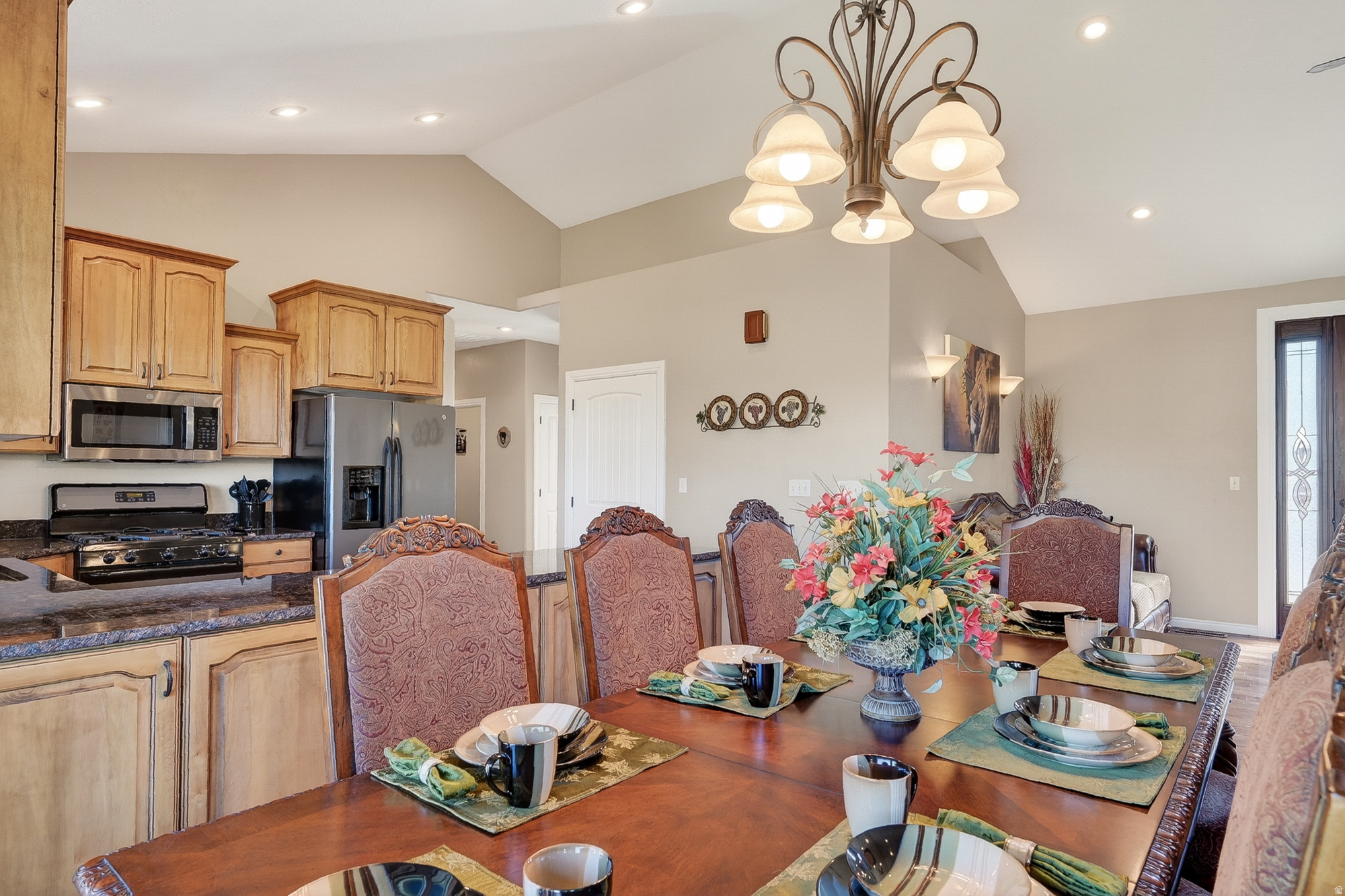 CANYON GATE - Residential