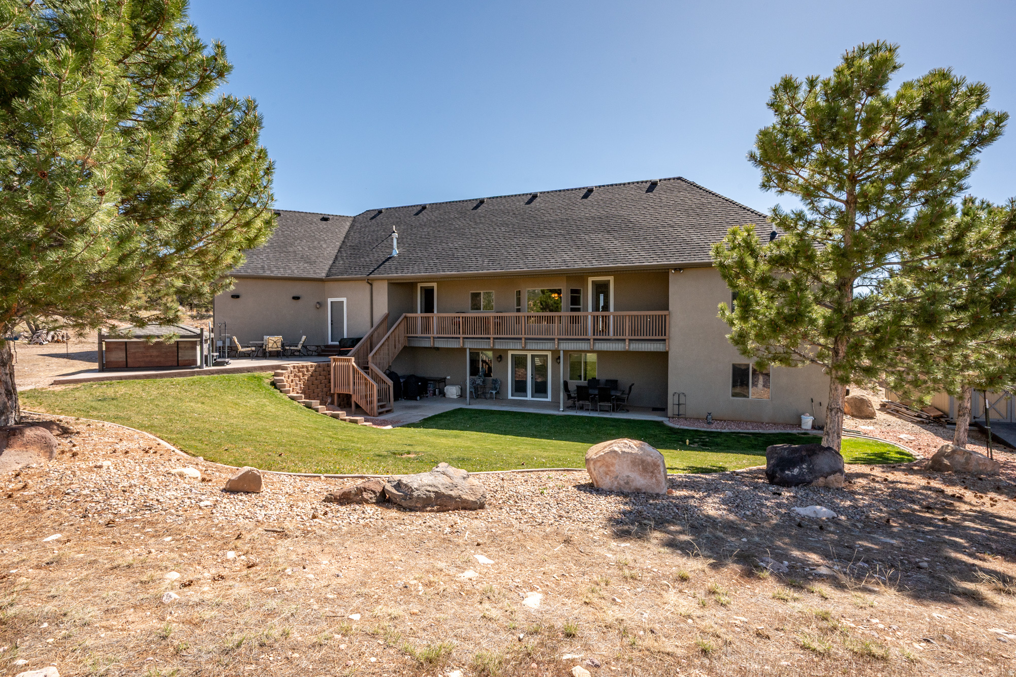 CANYON GATE - Residential