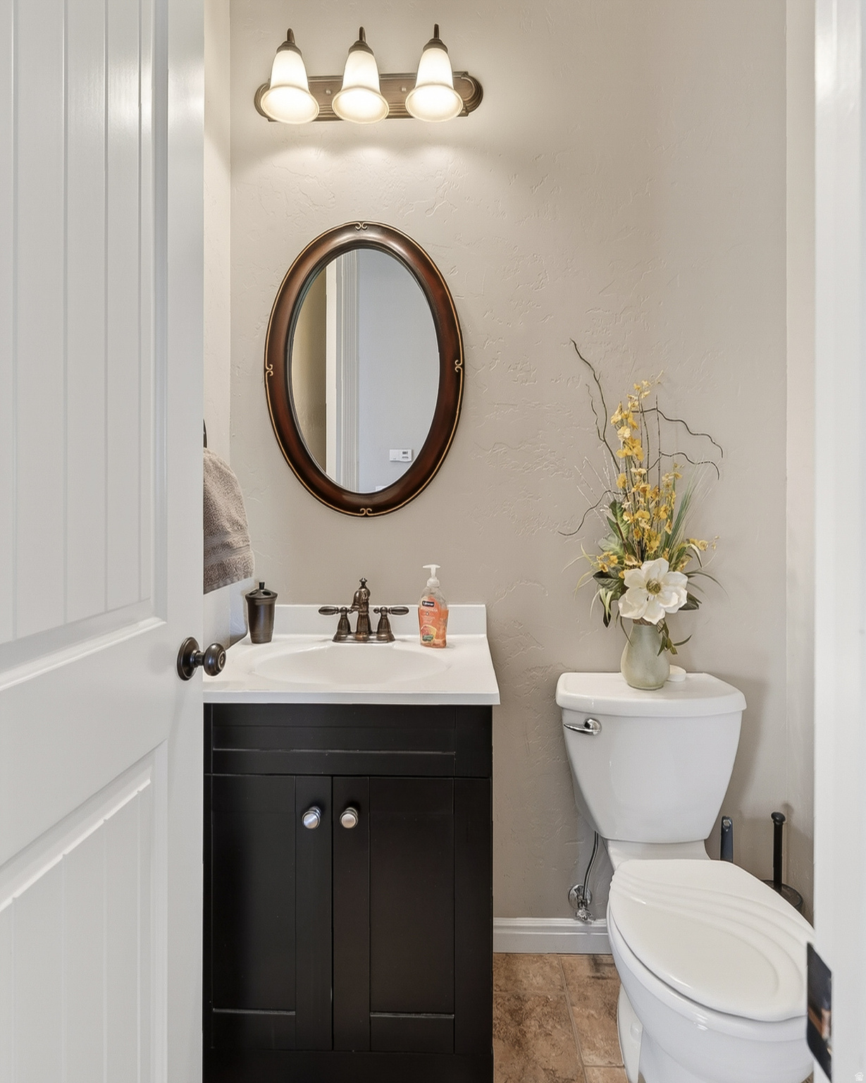 CANYON GATE - Residential