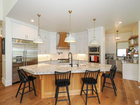 Tiny photo for 3167 S MAPLETON ESTATES DRIVE DR, Mapleton, UT 84664 (MLS # 2114178)