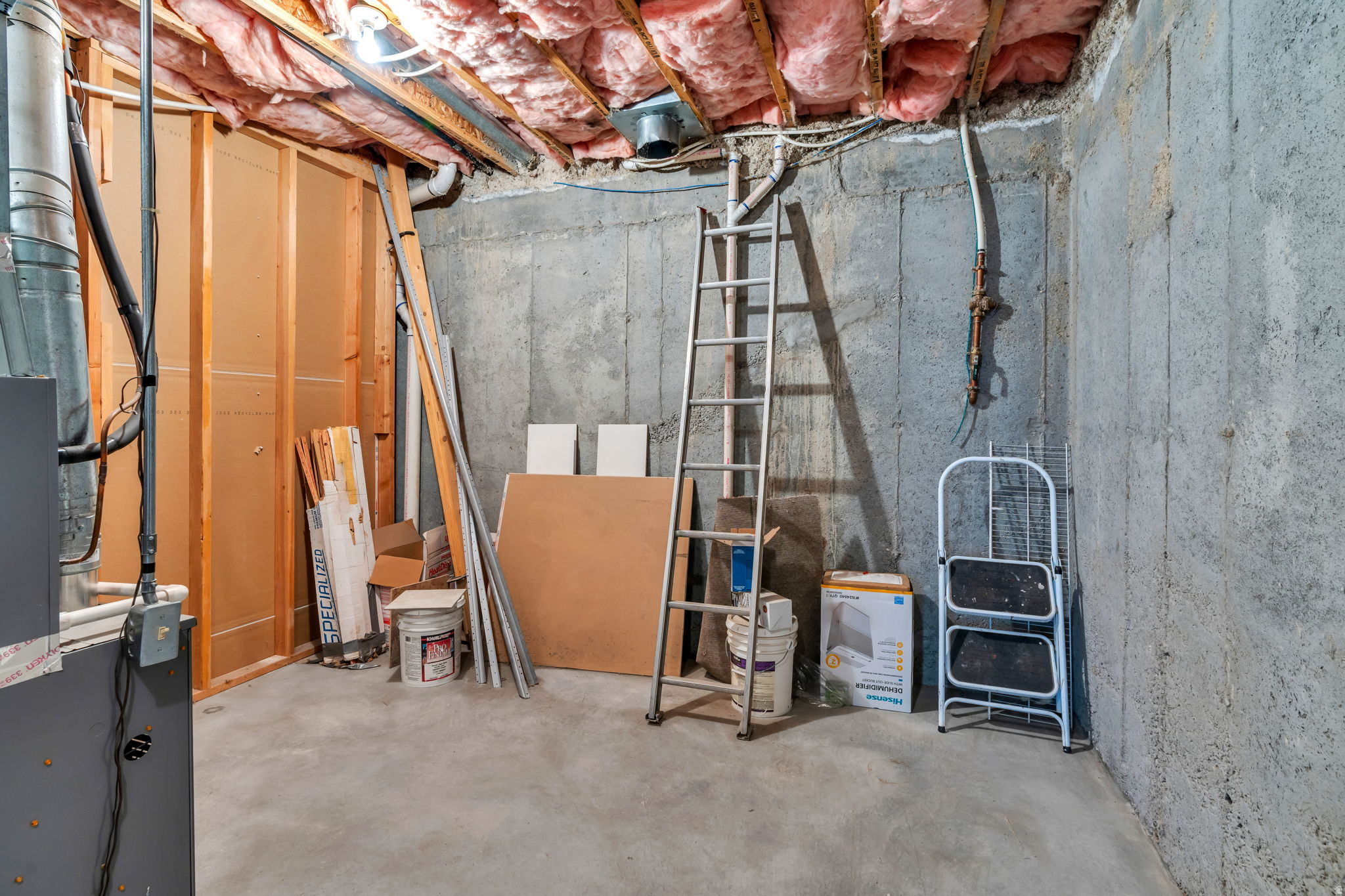 REUNION VILLAGE - Residential