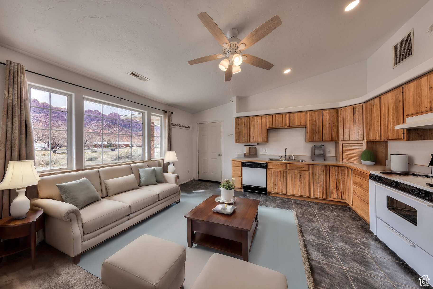 3971 S Spanish Valley Dr, Moab, Utah image 44