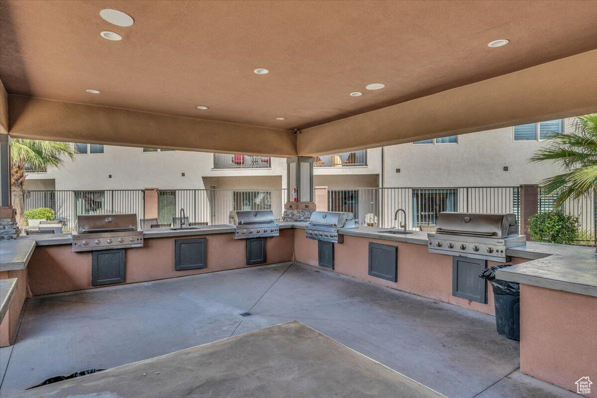 ZION VILLAGE TOWNHOMES 2 AMENDMENT A - Residential