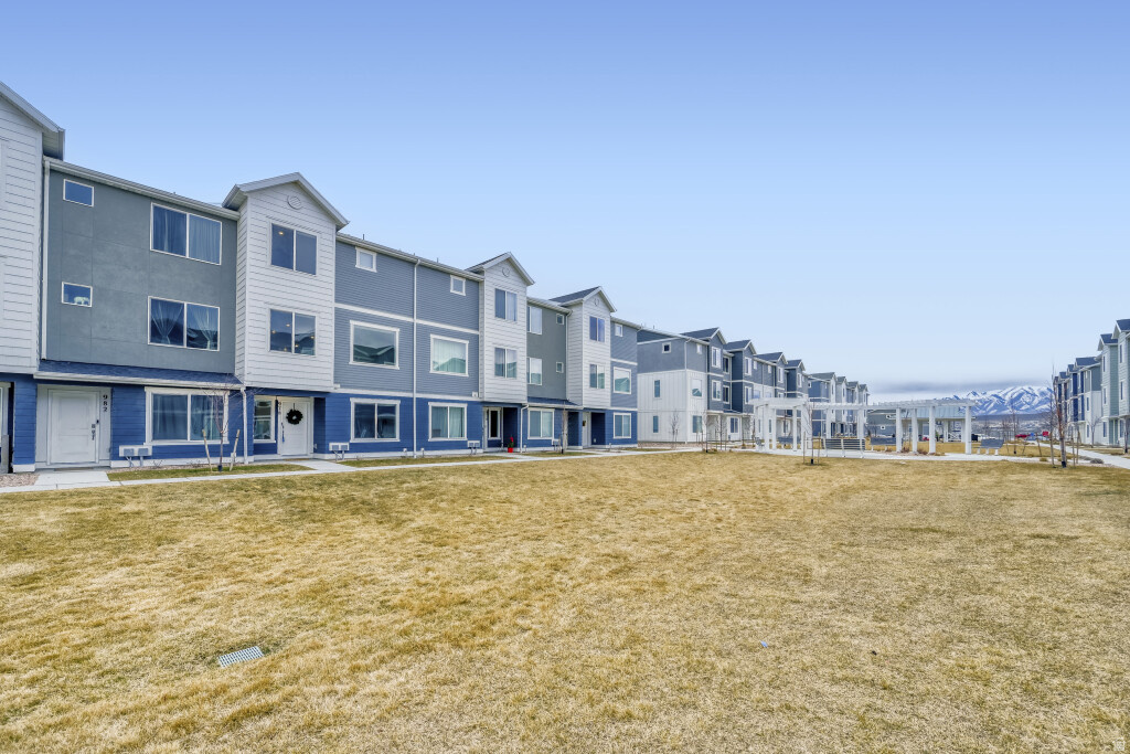 NORTHSHORE - Residential