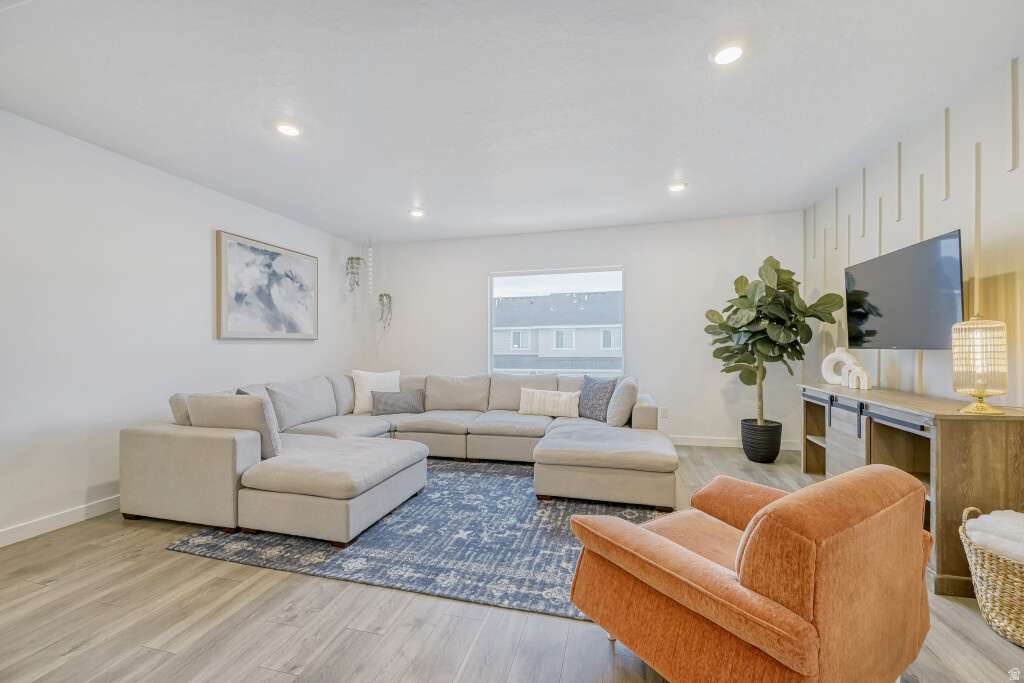 NORTHSHORE - Residential