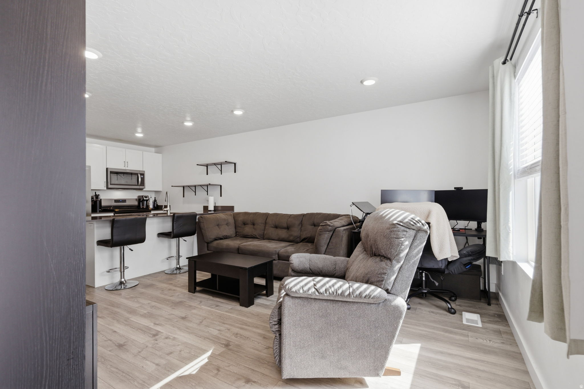 LITTLE VALLEY GATEWAY - Residential