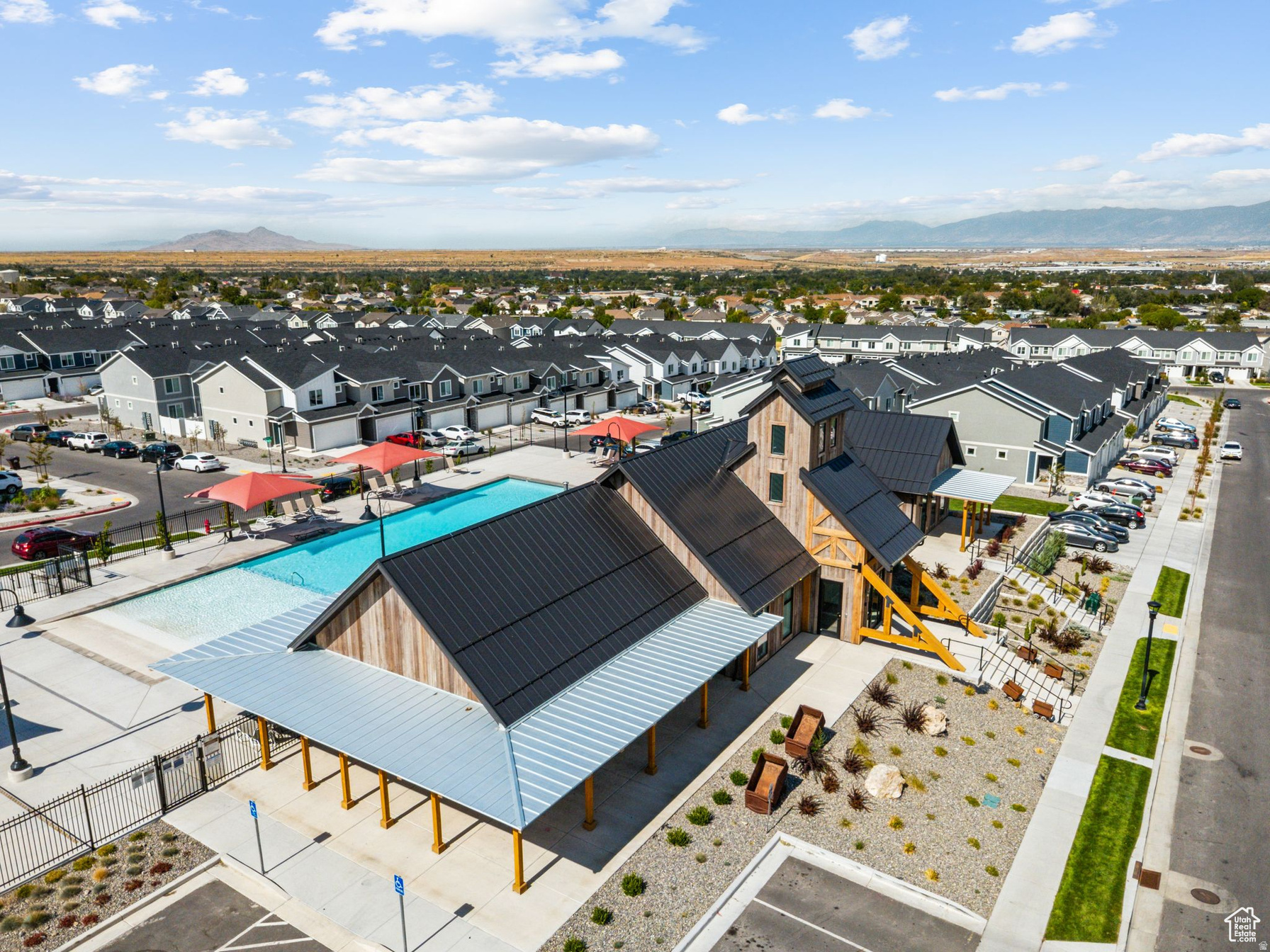 LITTLE VALLEY GATEWAY - Residential