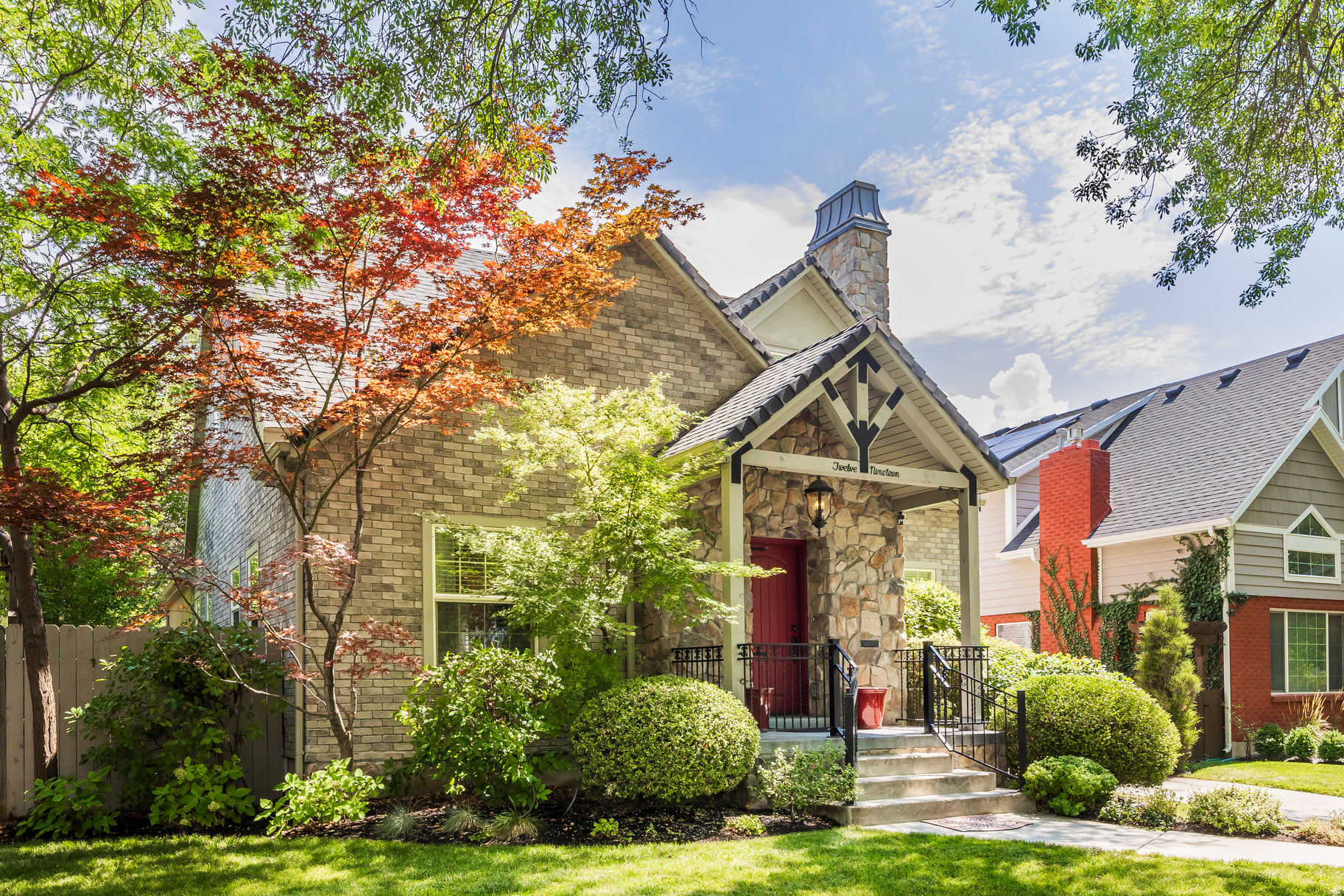 HARVARD/YALECREST - Residential