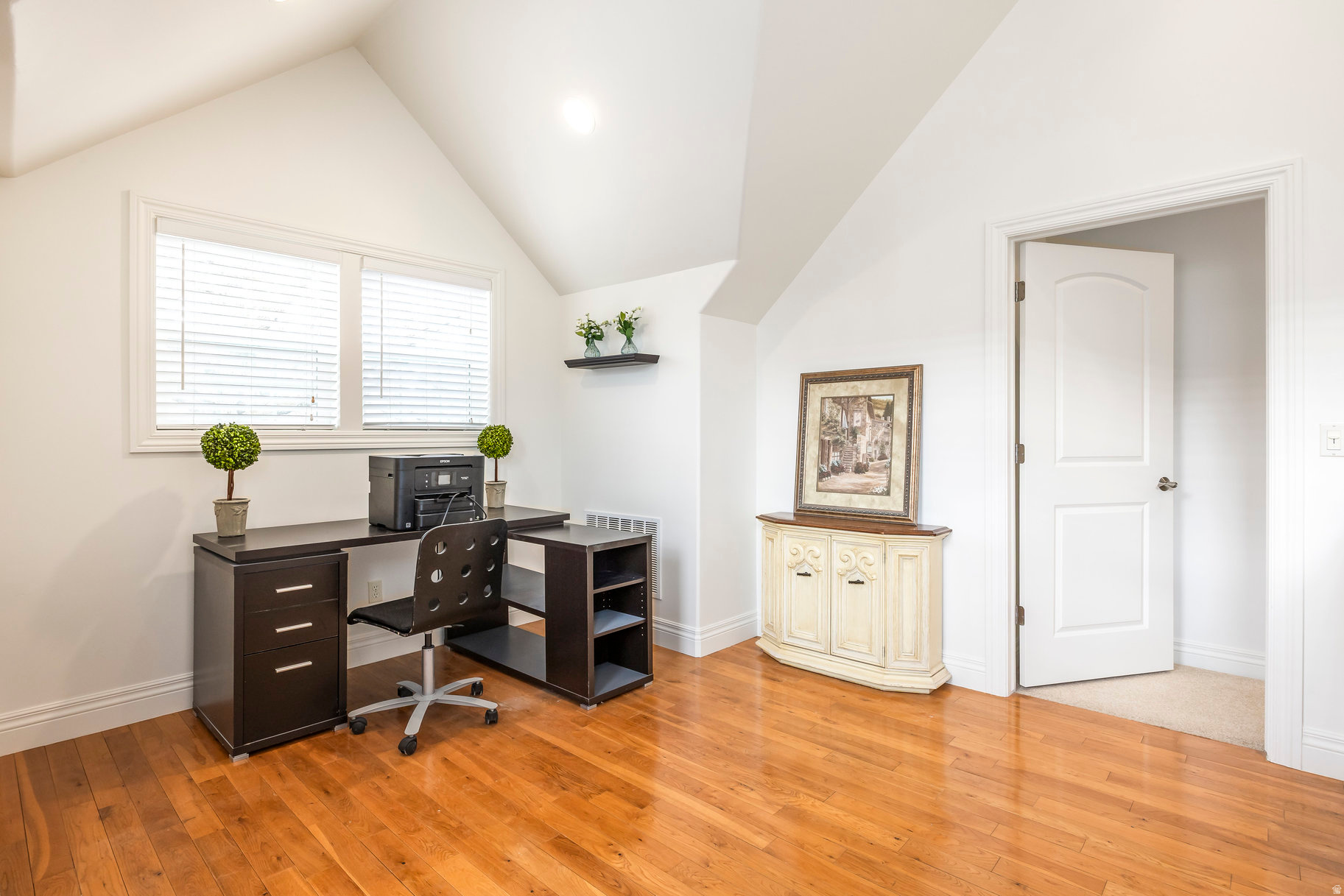 HARVARD/YALECREST - Residential