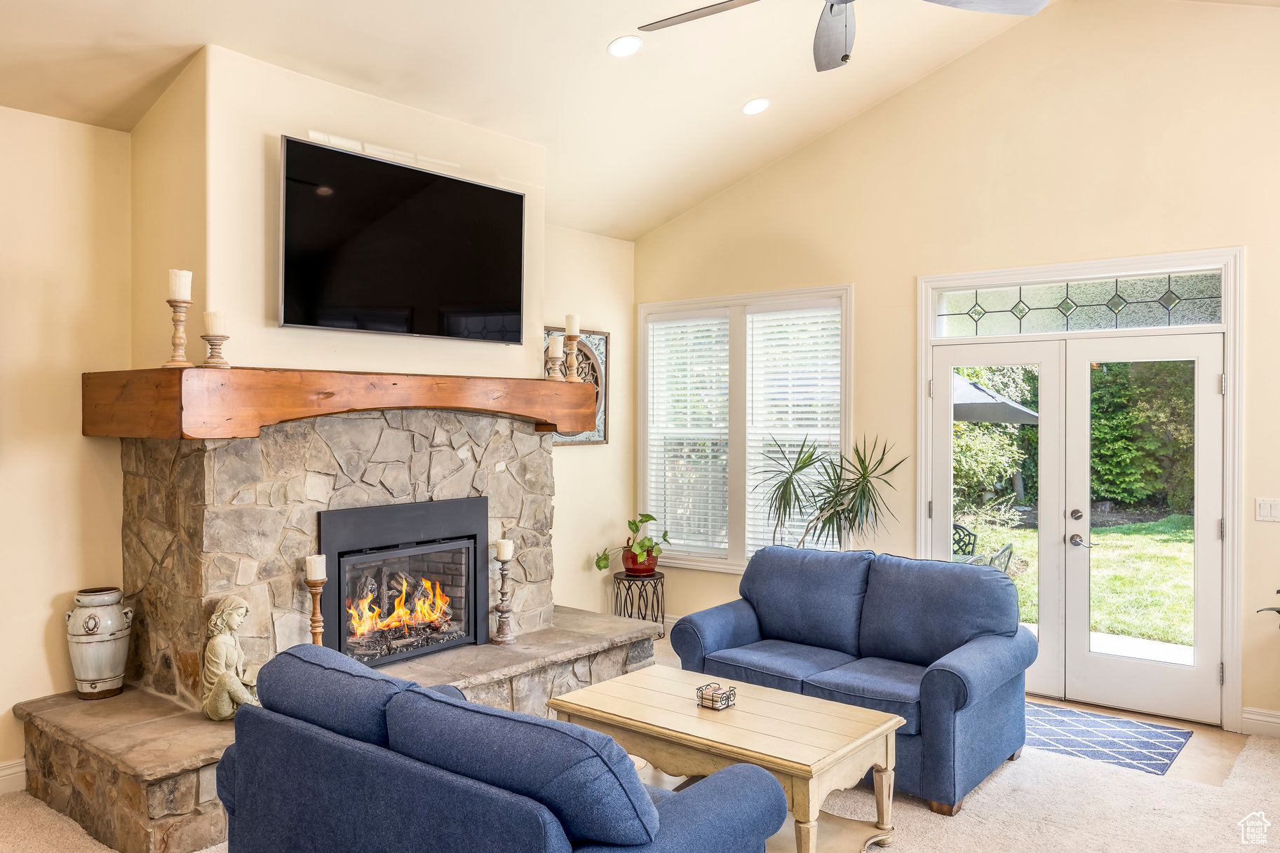 HARVARD/YALECREST - Residential