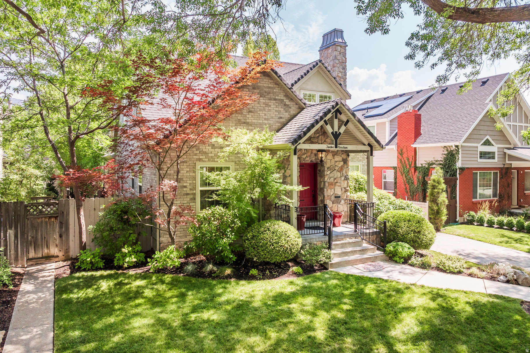 HARVARD/YALECREST - Residential