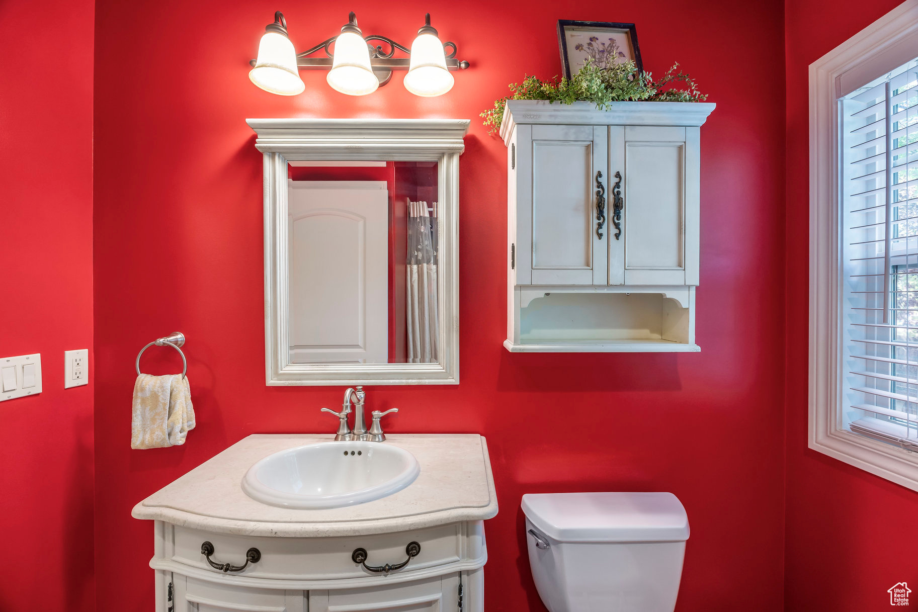 HARVARD/YALECREST - Residential