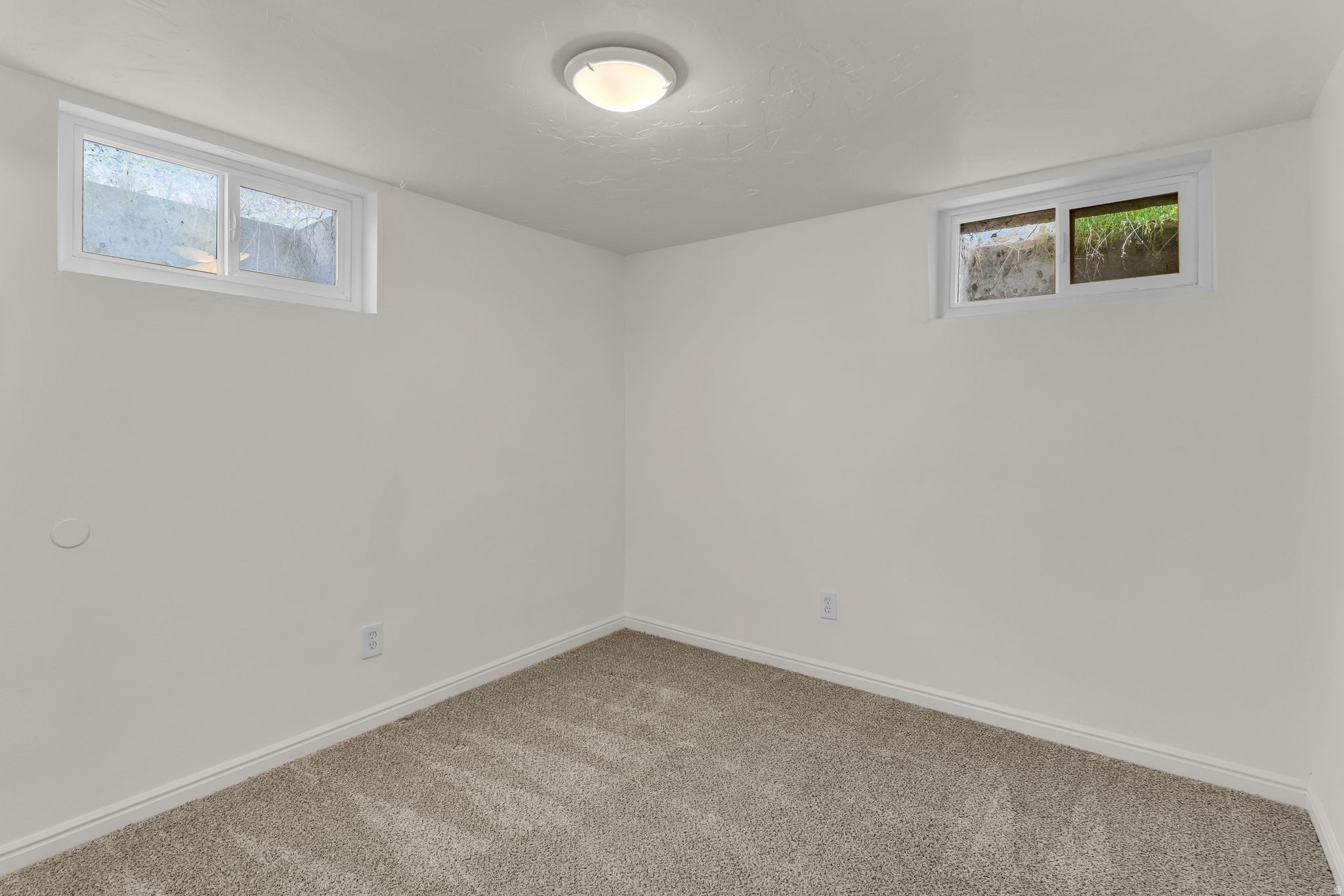 TRAILS END - Residential