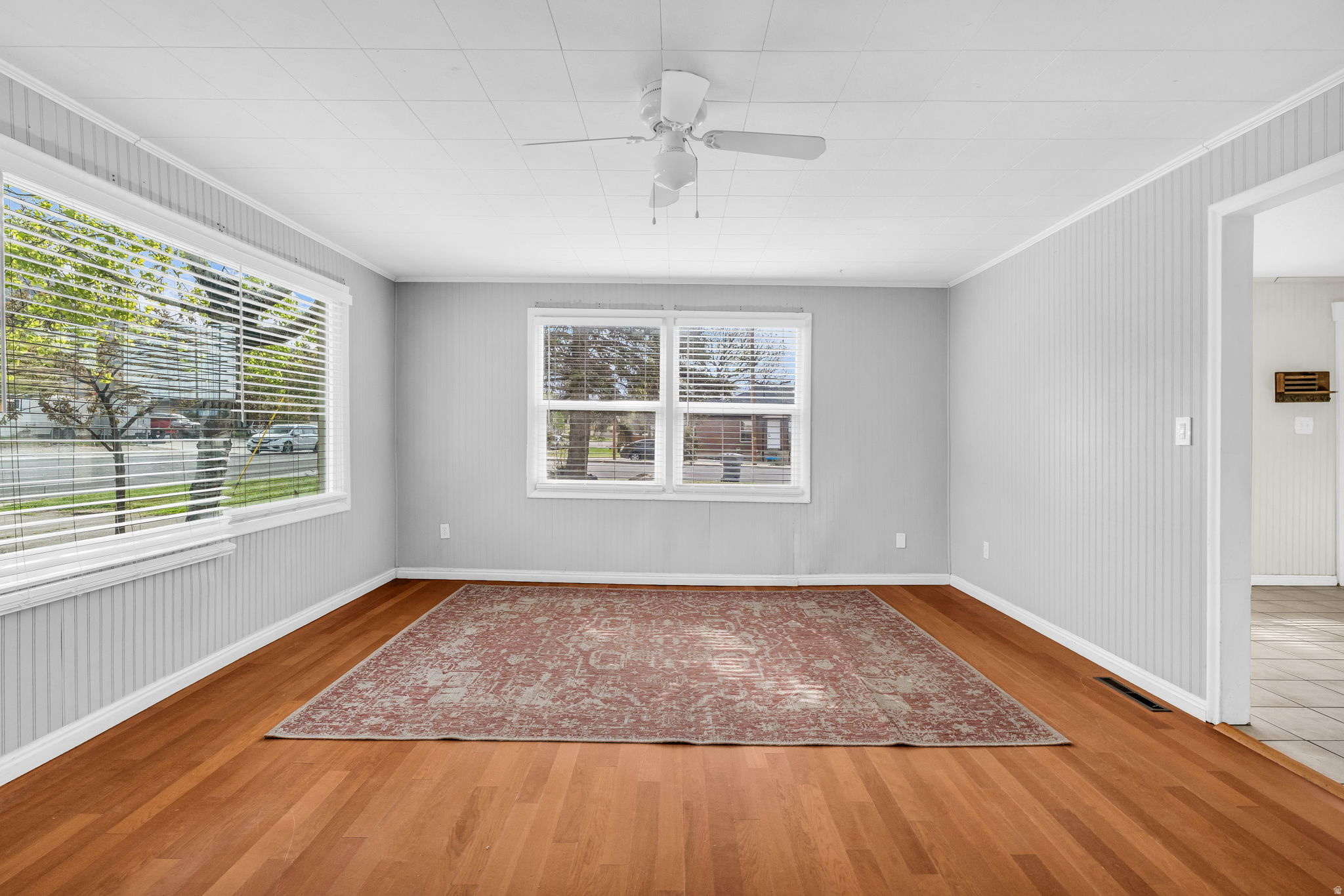 TRAILS END - Residential