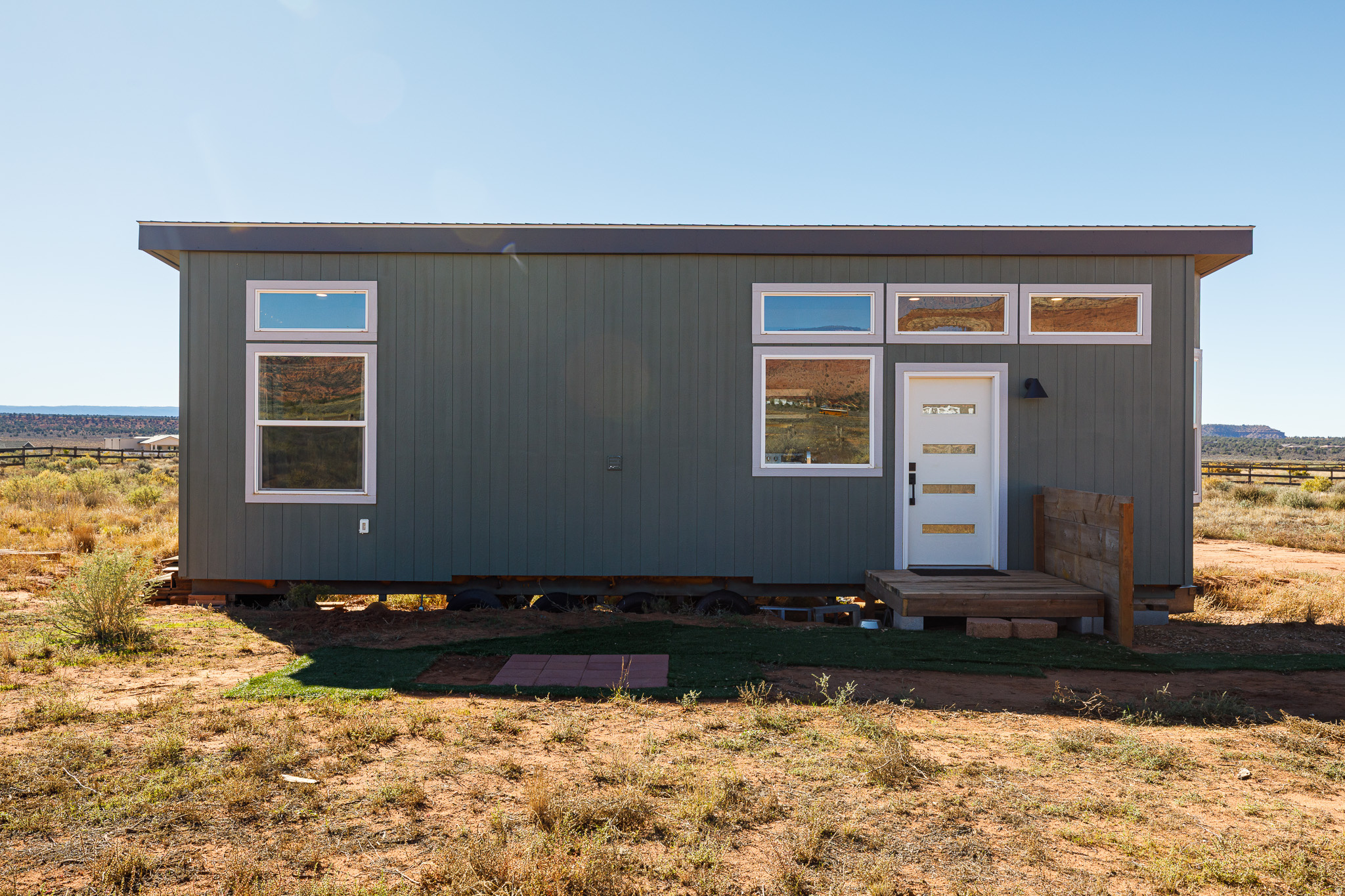 CRIMSON ESTATES - Land