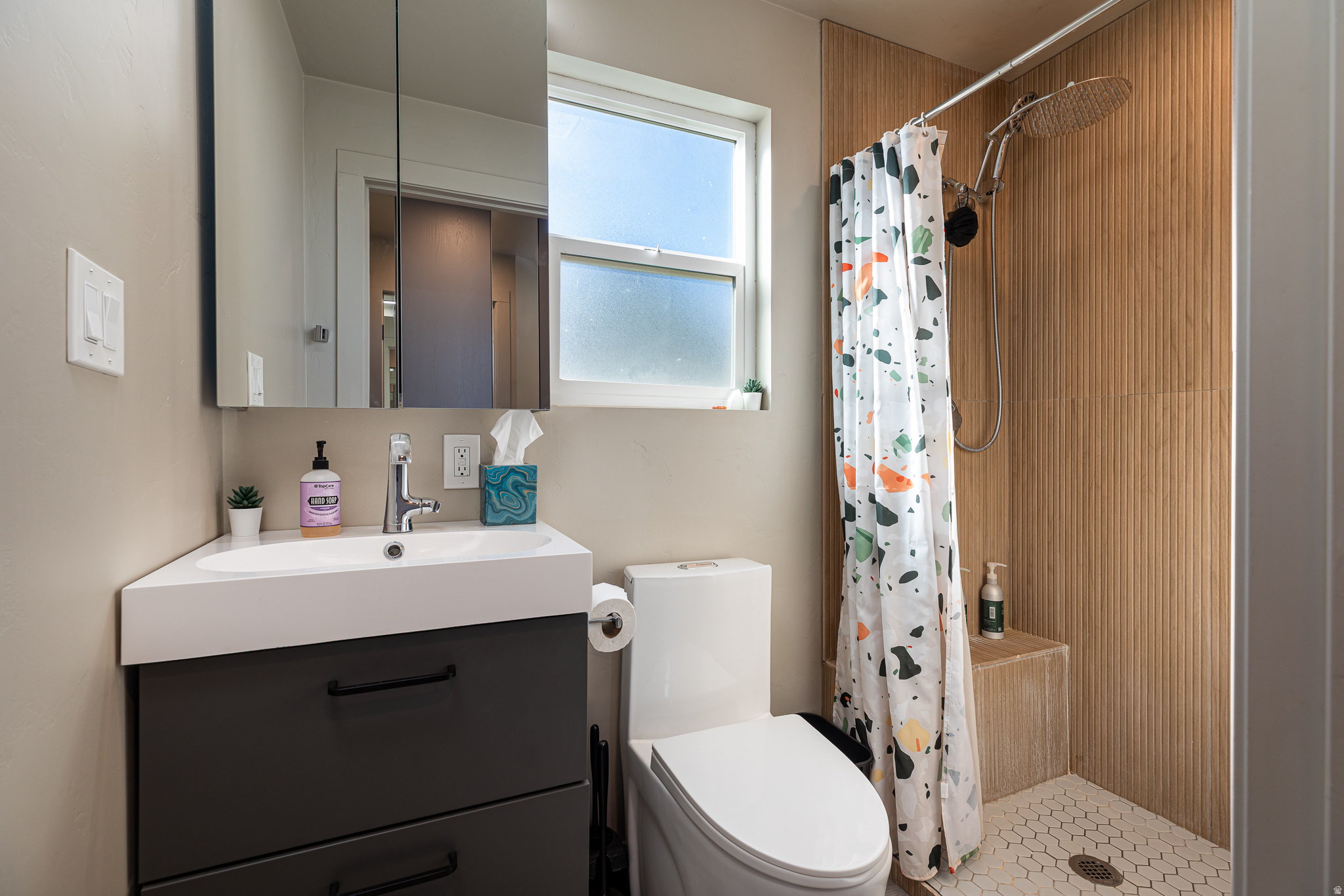 CRIMSON ESTATES - Land