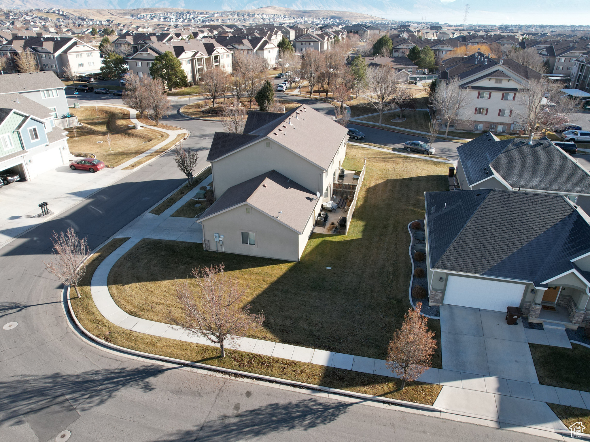 3318 E Quarter Mile Dr, Eagle Mountain, Utah image 42