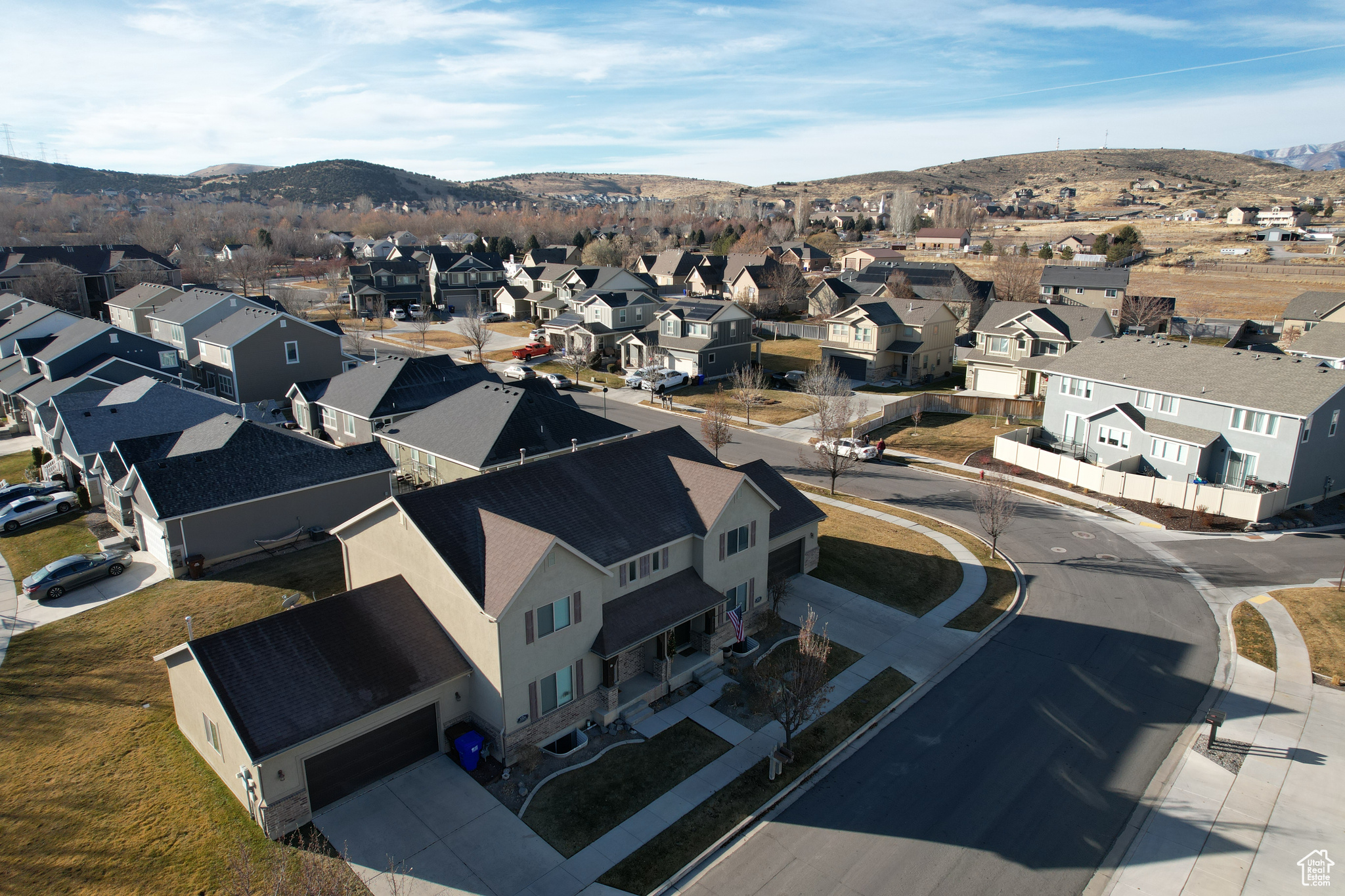 3318 E Quarter Mile Dr, Eagle Mountain, Utah image 37