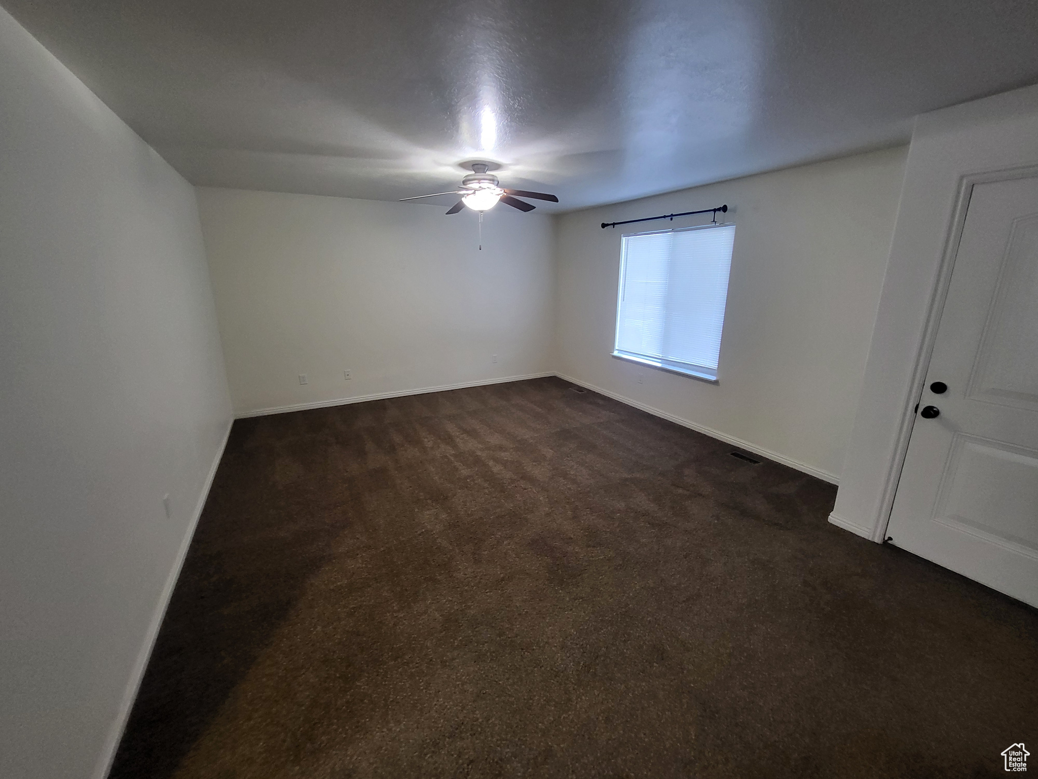 3318 E Quarter Mile Dr, Eagle Mountain, Utah image 4