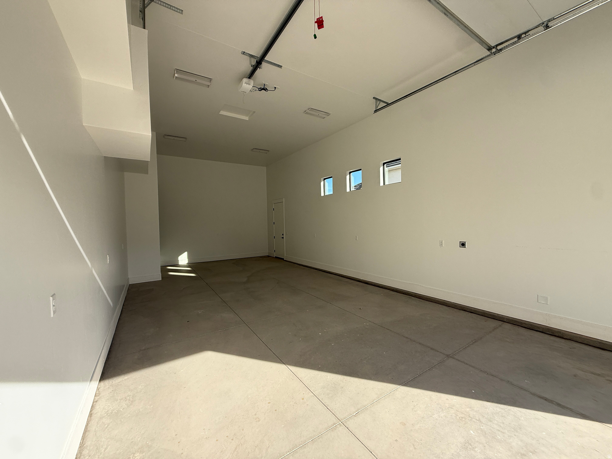 SYCAMORE VILLAGE - Residential