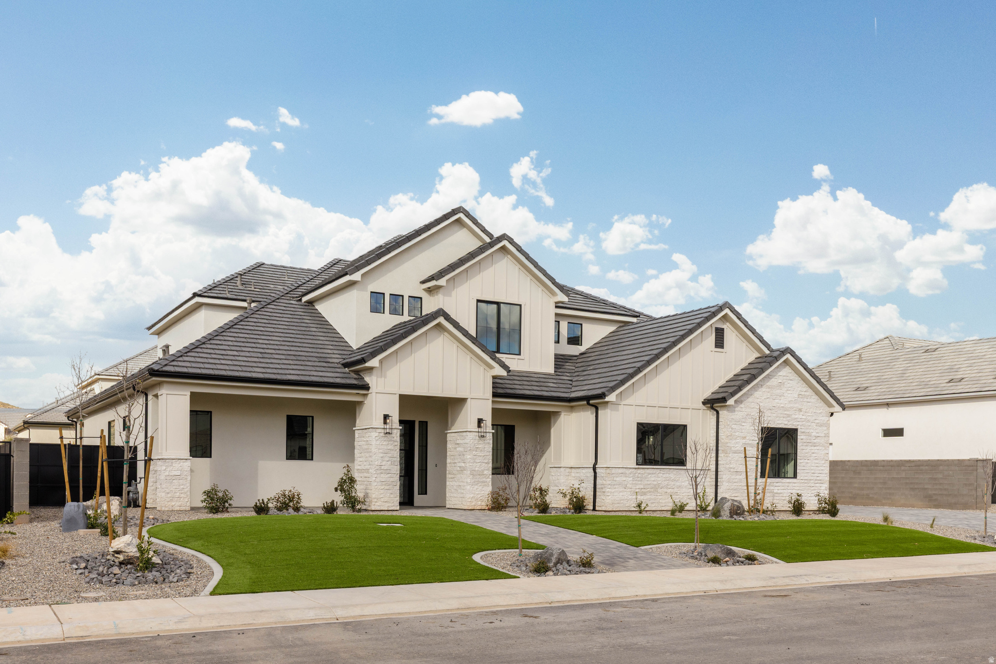 SYCAMORE VILLAGE - Residential