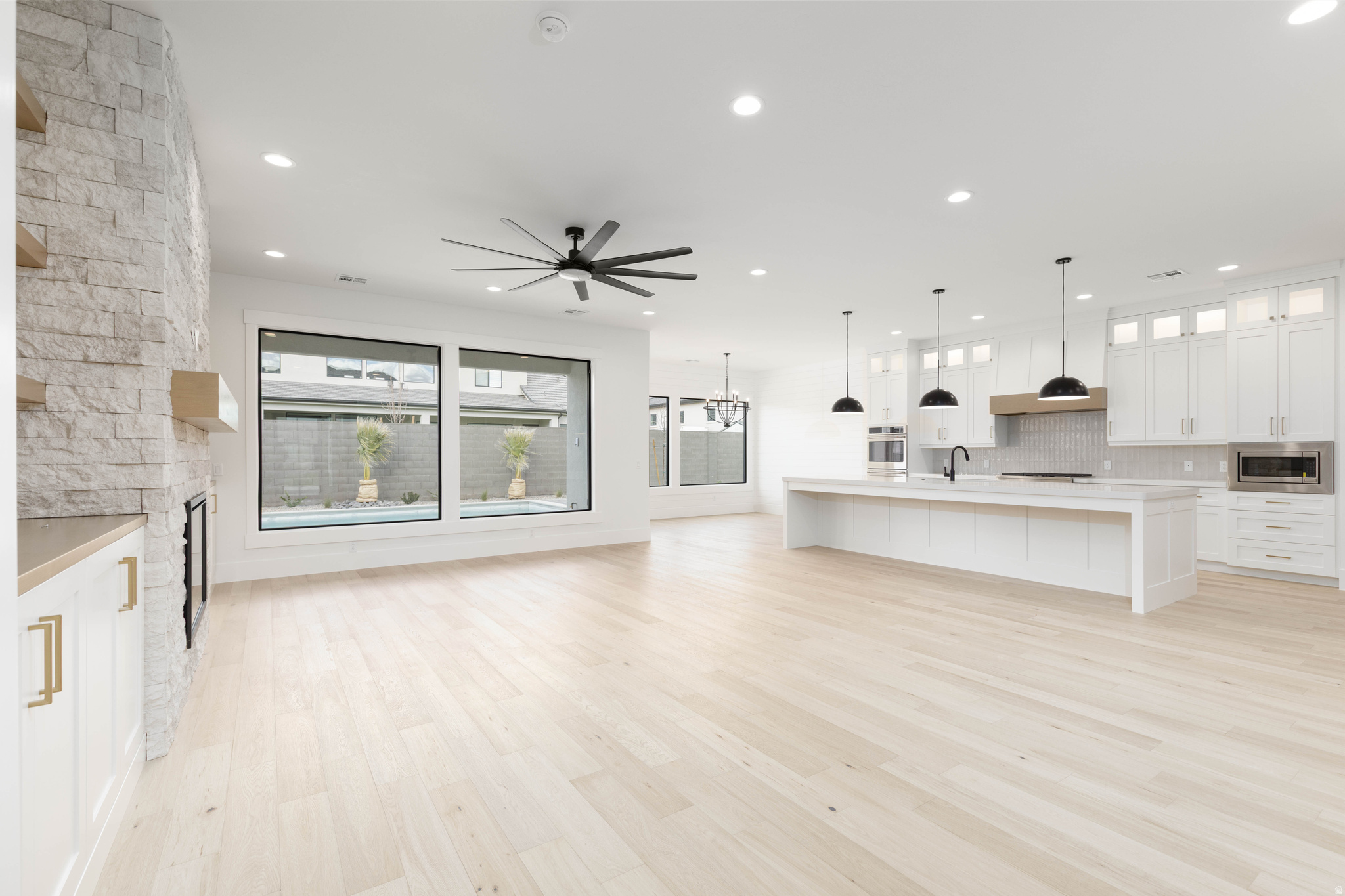 SYCAMORE VILLAGE - Residential