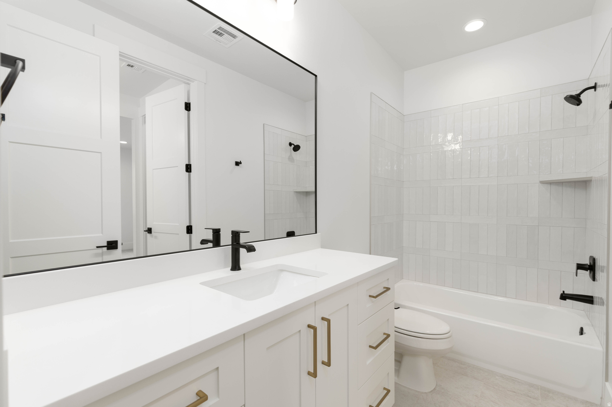 SYCAMORE VILLAGE - Residential