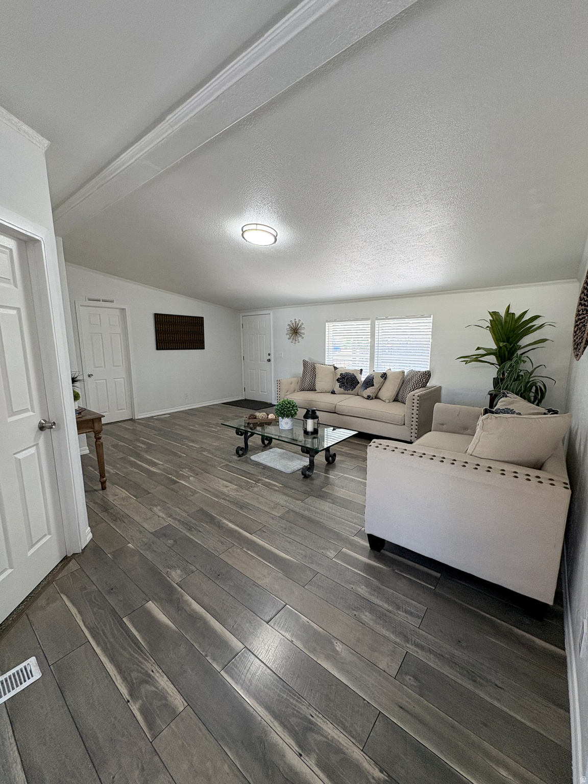 JORDAN MOBILE HOME ESTATES SUB - Residential