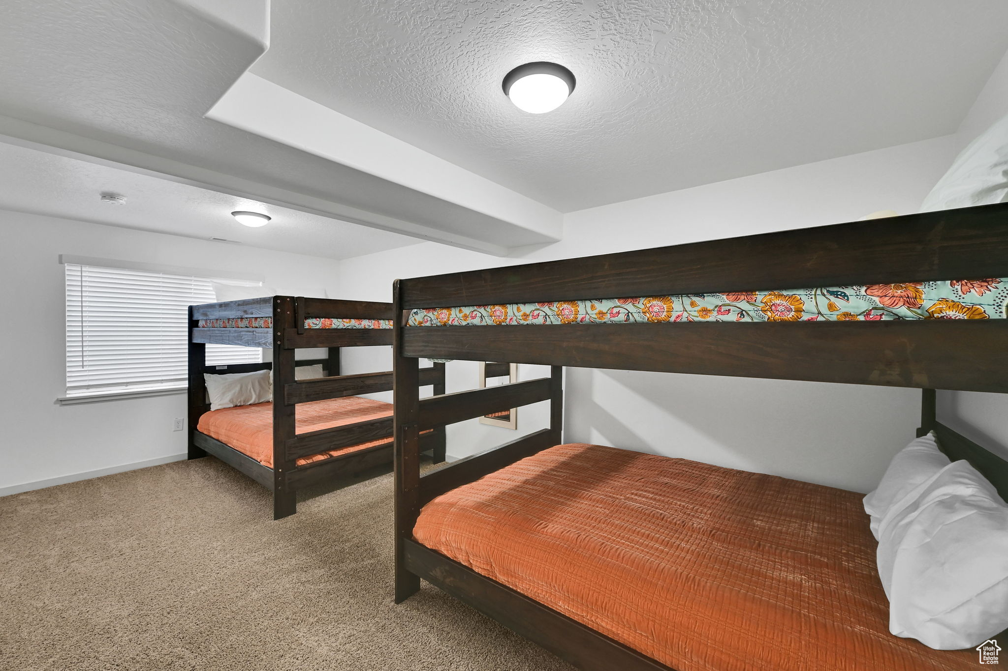 Eden, Utah 84310, United States, 4 Bedrooms Bedrooms, ,3 BathroomsBathrooms,Residential,Pending,131806