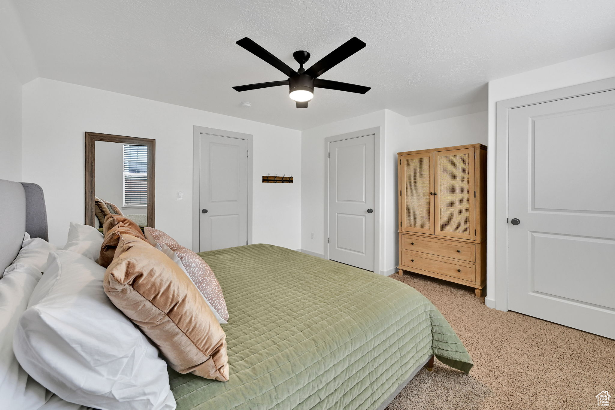 Eden, Utah 84310, United States, 4 Bedrooms Bedrooms, ,3 BathroomsBathrooms,Residential,Pending,131806