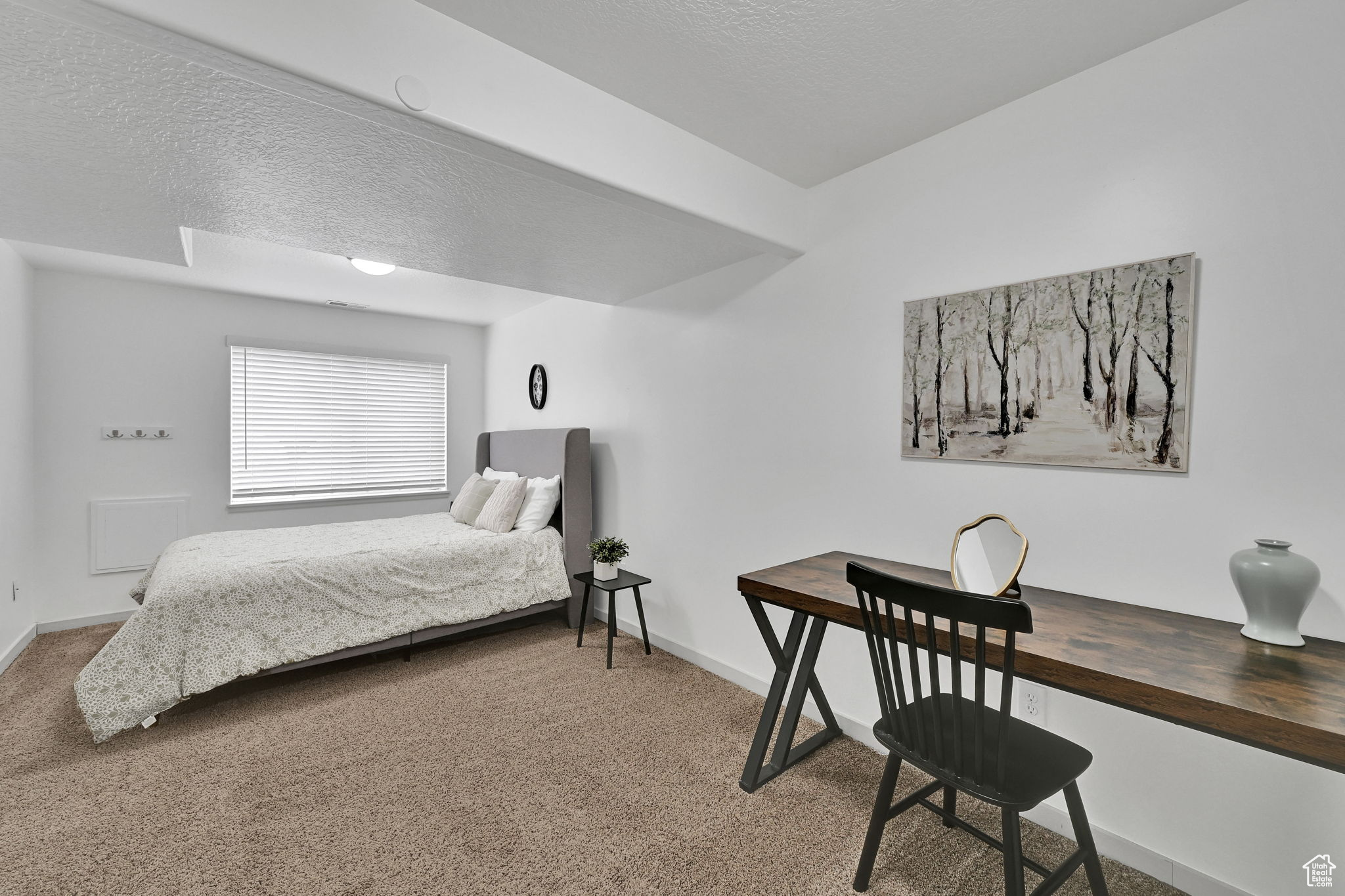 Eden, Utah 84310, United States, 4 Bedrooms Bedrooms, ,3 BathroomsBathrooms,Residential,Pending,131806