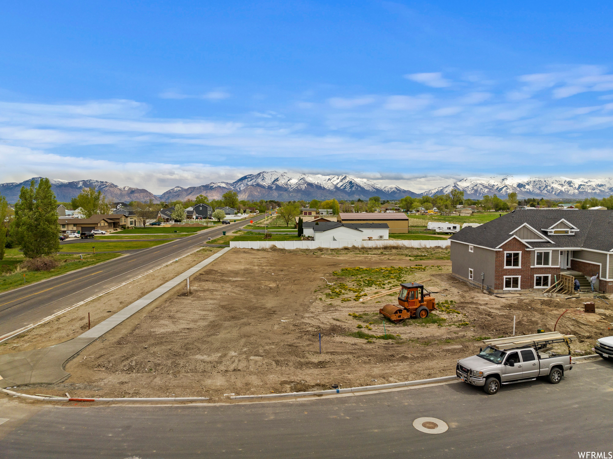 5777 W 4100 #111, Hooper, Utah image 4