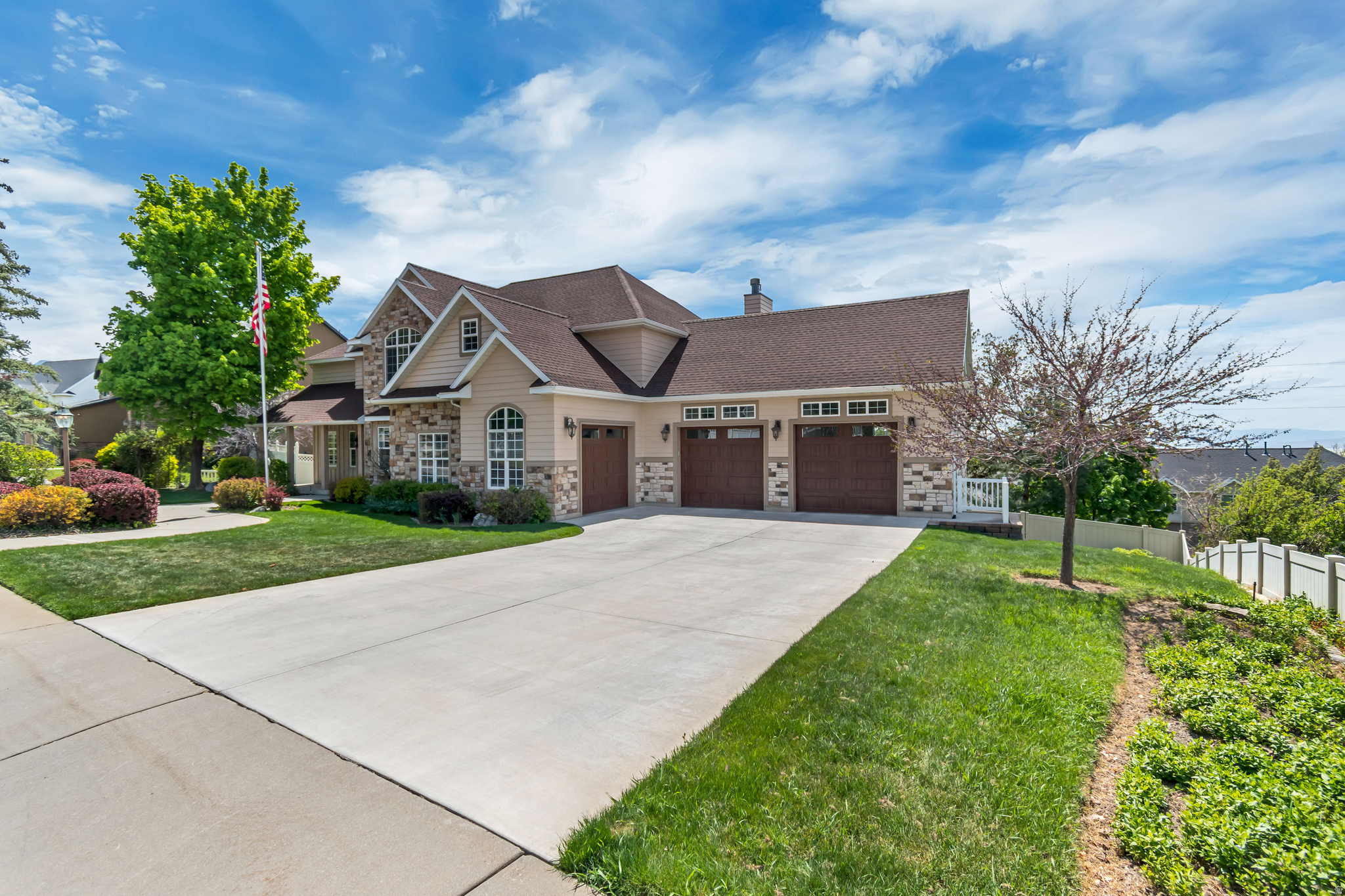 CHERAPPLE FARMS - Residential