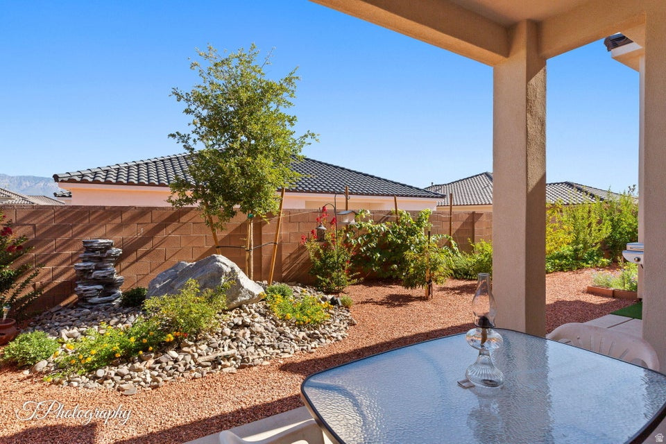 SEDERO AT DESERT SANDS 2 - Residential