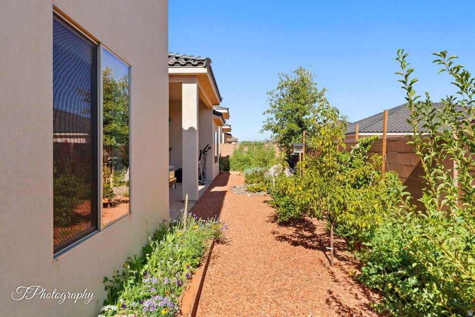 SEDERO AT DESERT SANDS 2 - Residential