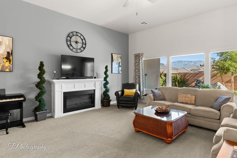 SEDERO AT DESERT SANDS 2 - Residential