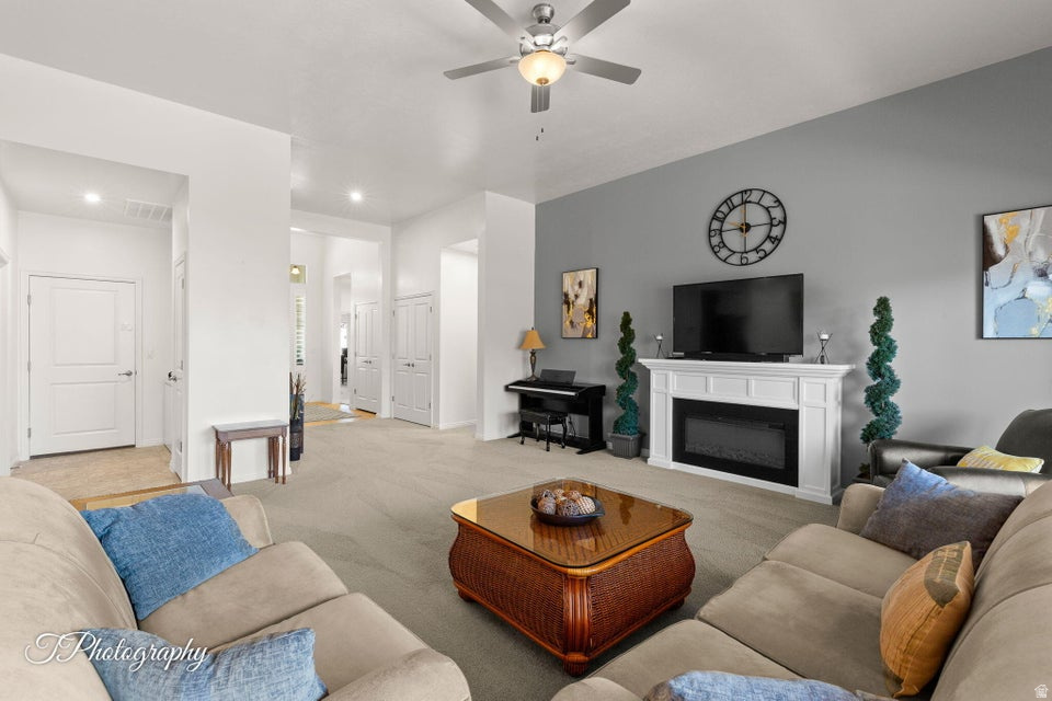 SEDERO AT DESERT SANDS 2 - Residential