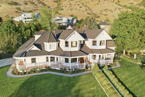 Tiny photo for 2910 FOOTHILL DR, Provo, UT 84604 (MLS # 2150794)