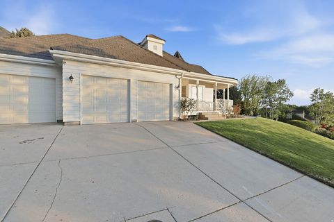 Tiny photo for 2910 FOOTHILL DR, Provo, UT 84604 (MLS # 2150794)