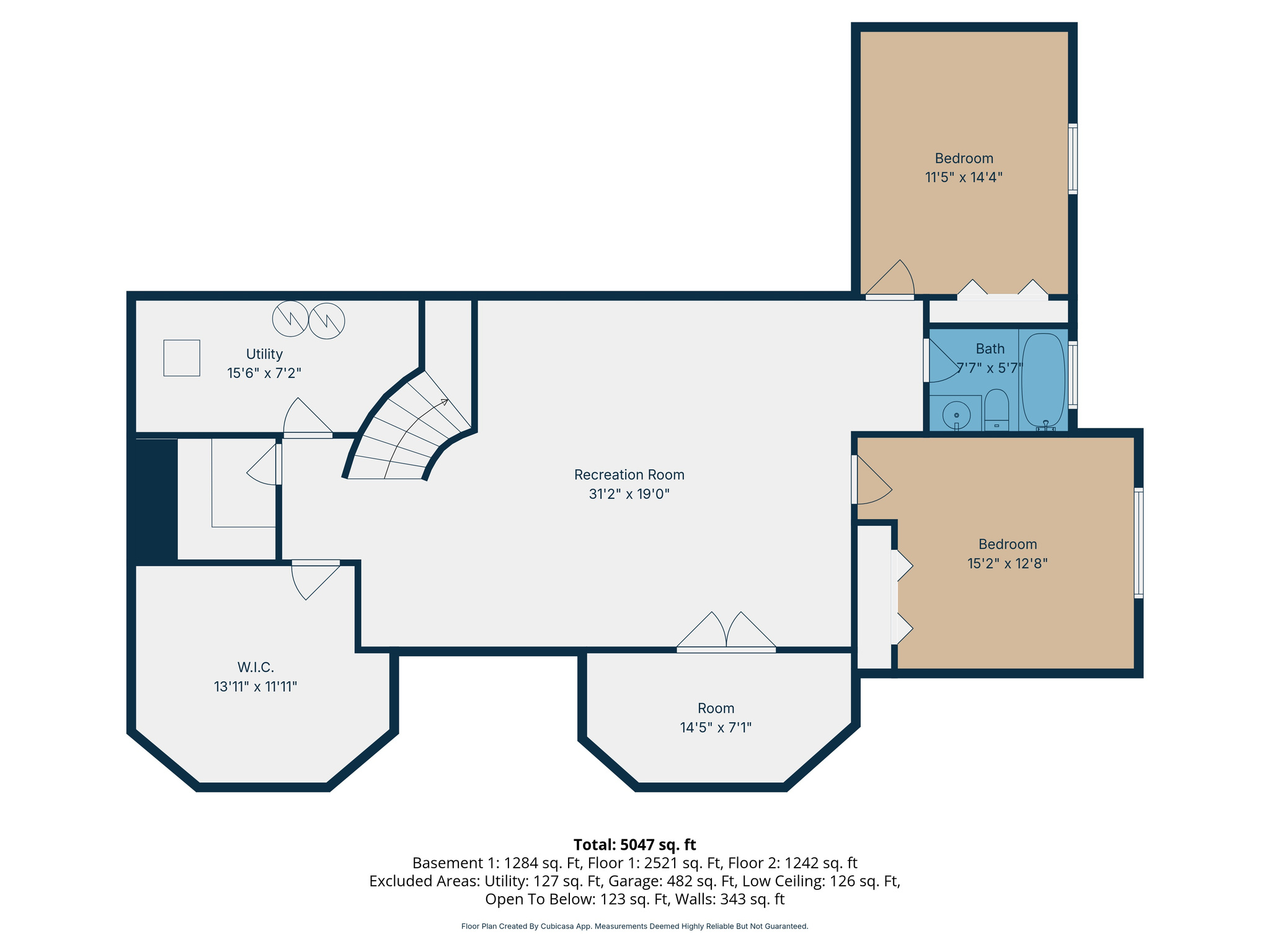 Main image without alt text