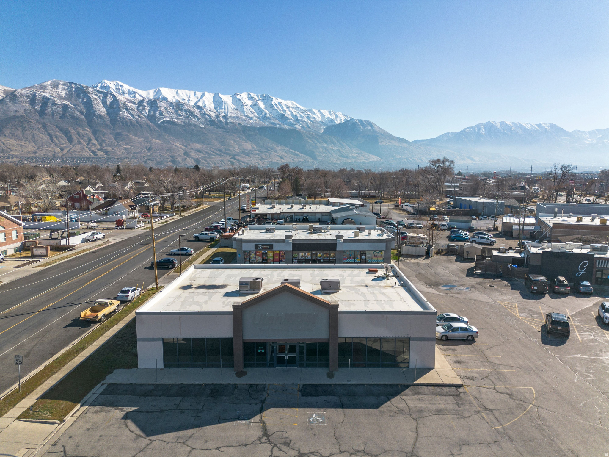 UTAH PLAZA - Commercial Sale
