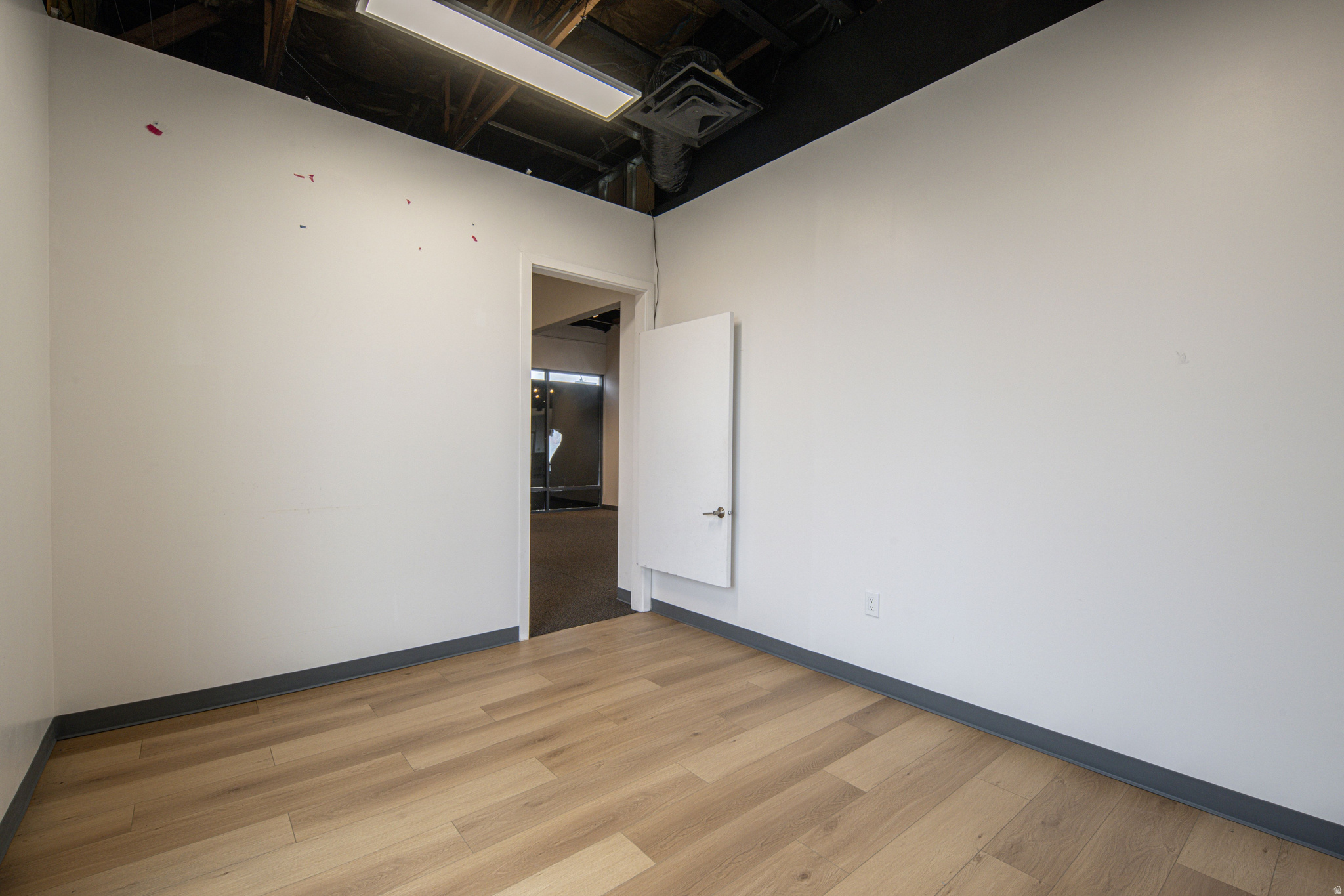 UTAH PLAZA - Commercial Sale