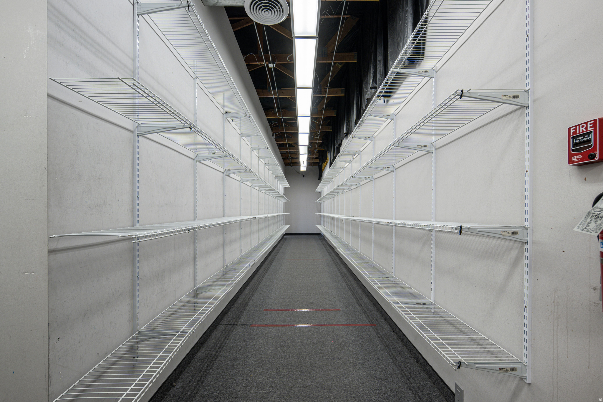 UTAH PLAZA - Commercial Sale