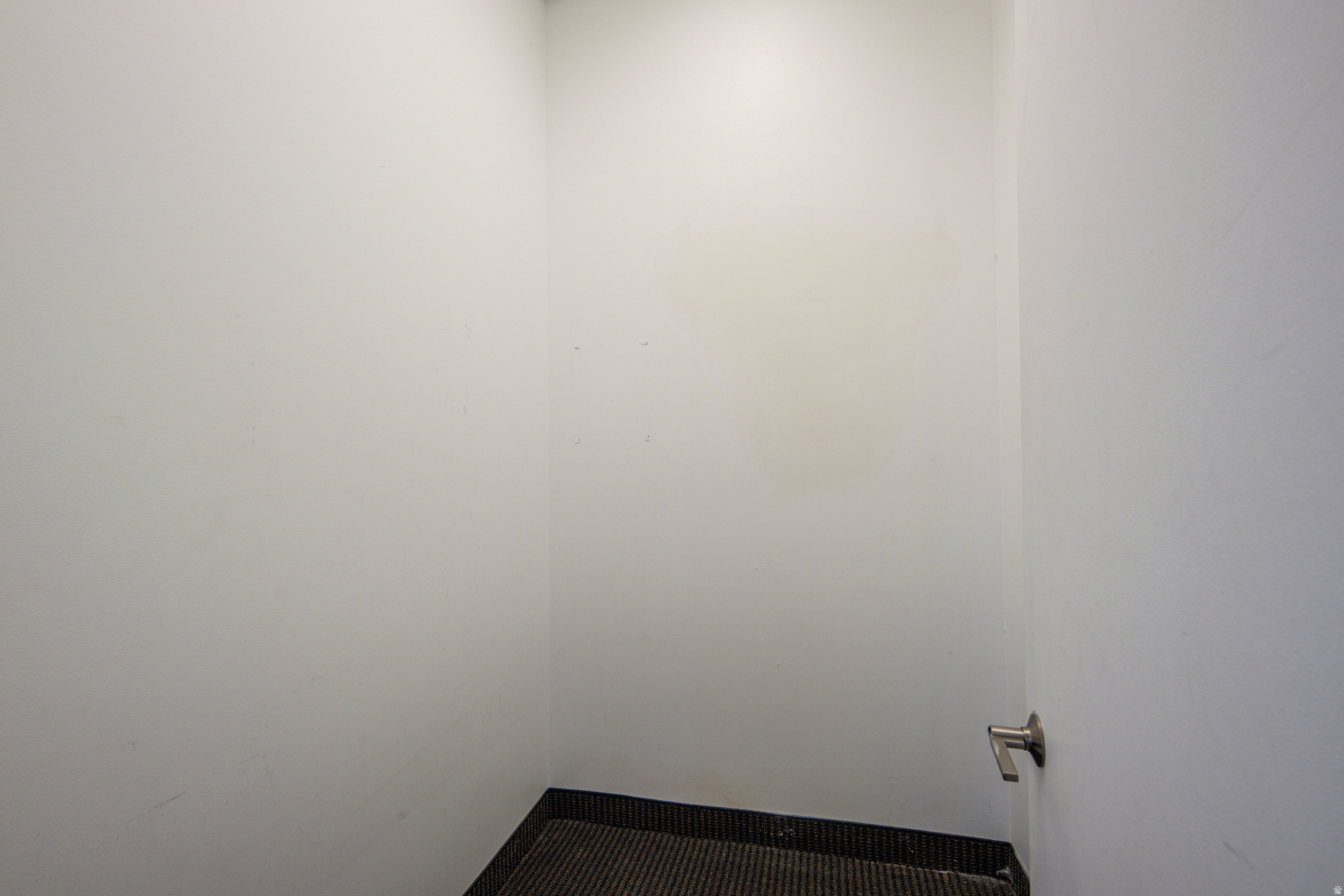 UTAH PLAZA - Commercial Sale