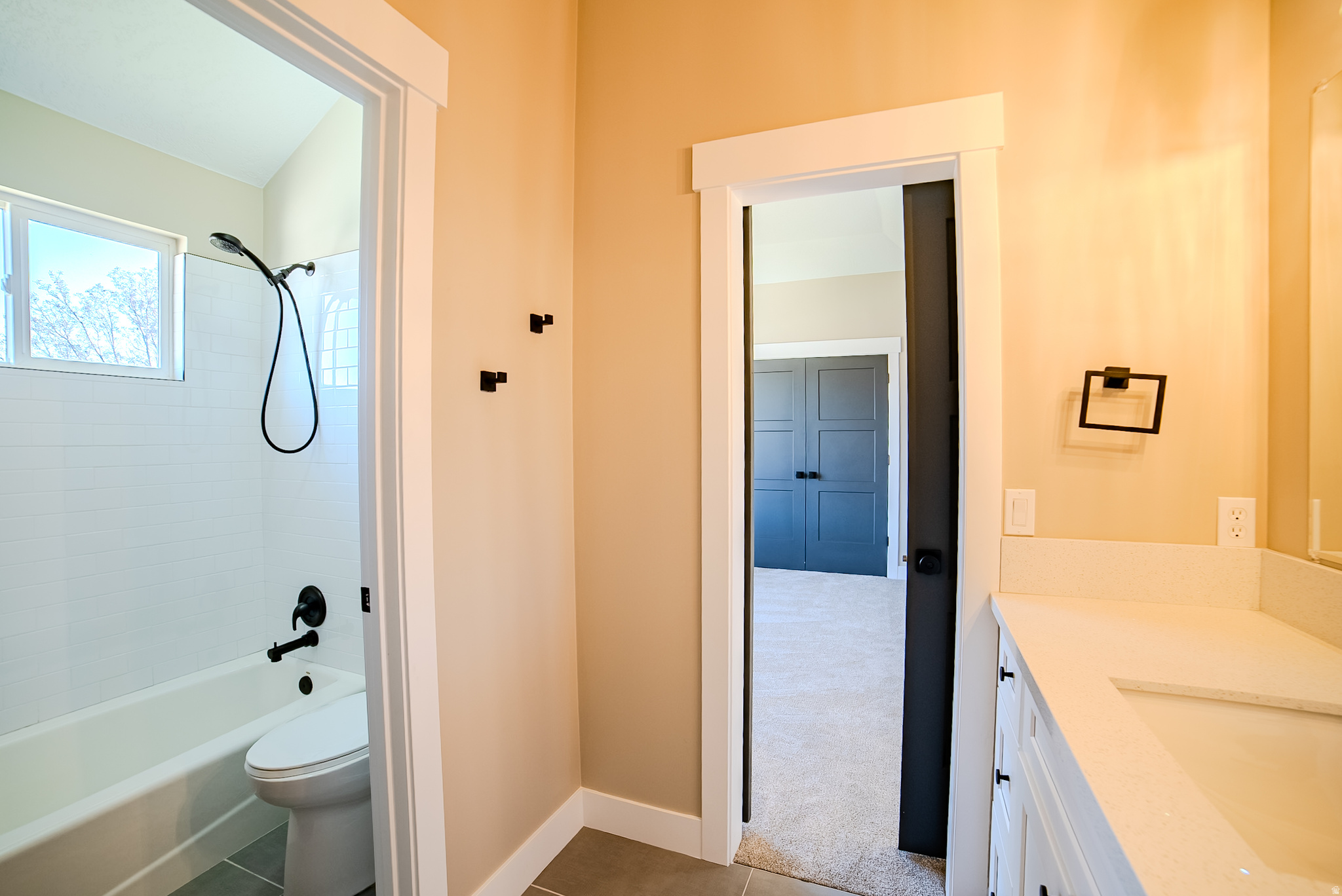 JORDAN MEADOW ESTATES - Residential