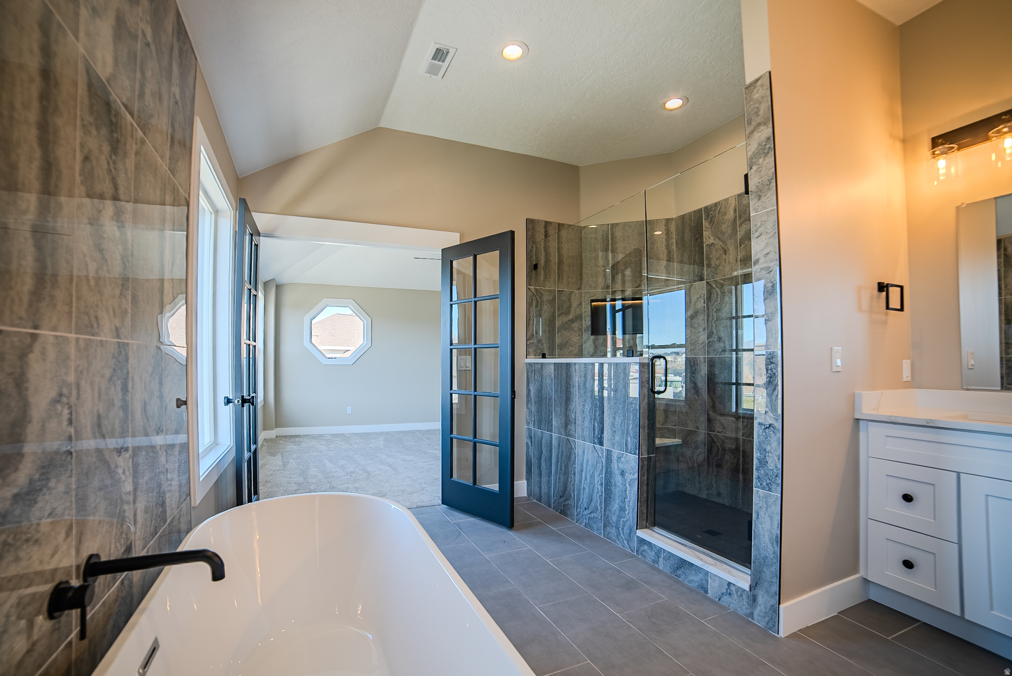 JORDAN MEADOW ESTATES - Residential